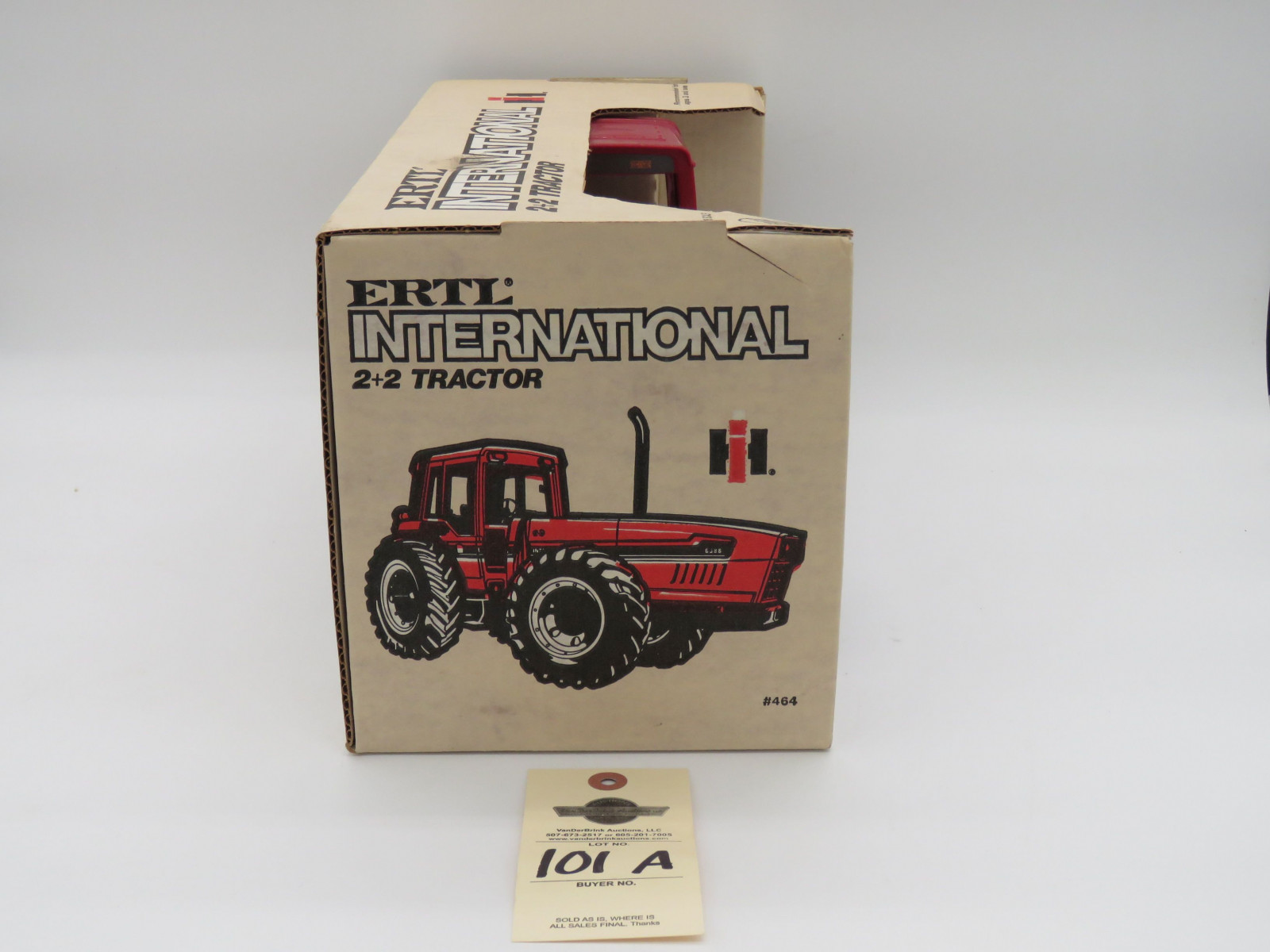 ERTL INTERNATIONAL 2+2 TRACTOR 6388 DIE CAST METAL BOX SHOWS AGE 1/16TH SCALE - Image 5