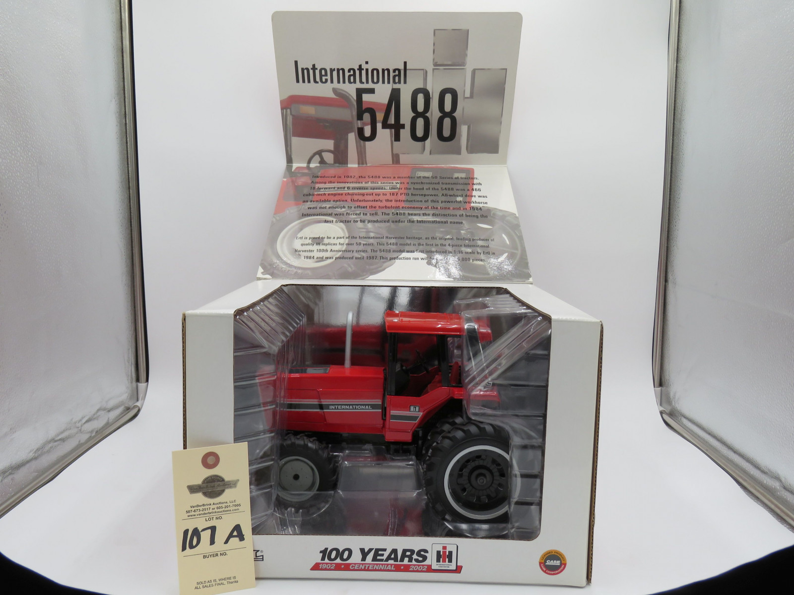 2002 ERTL INTERNATIONAL 5488 NIB  THIS 5488 MODEL IS THE FIRST IN THE 4 PIECE INTERNATIONAL HARVESTER 100TH ANNIVERSARY SERIES. THIS PRODUCTION RUN WILL BE LIMITED TO 5,000 PIECES.  1/16TH SCALE - Image 2