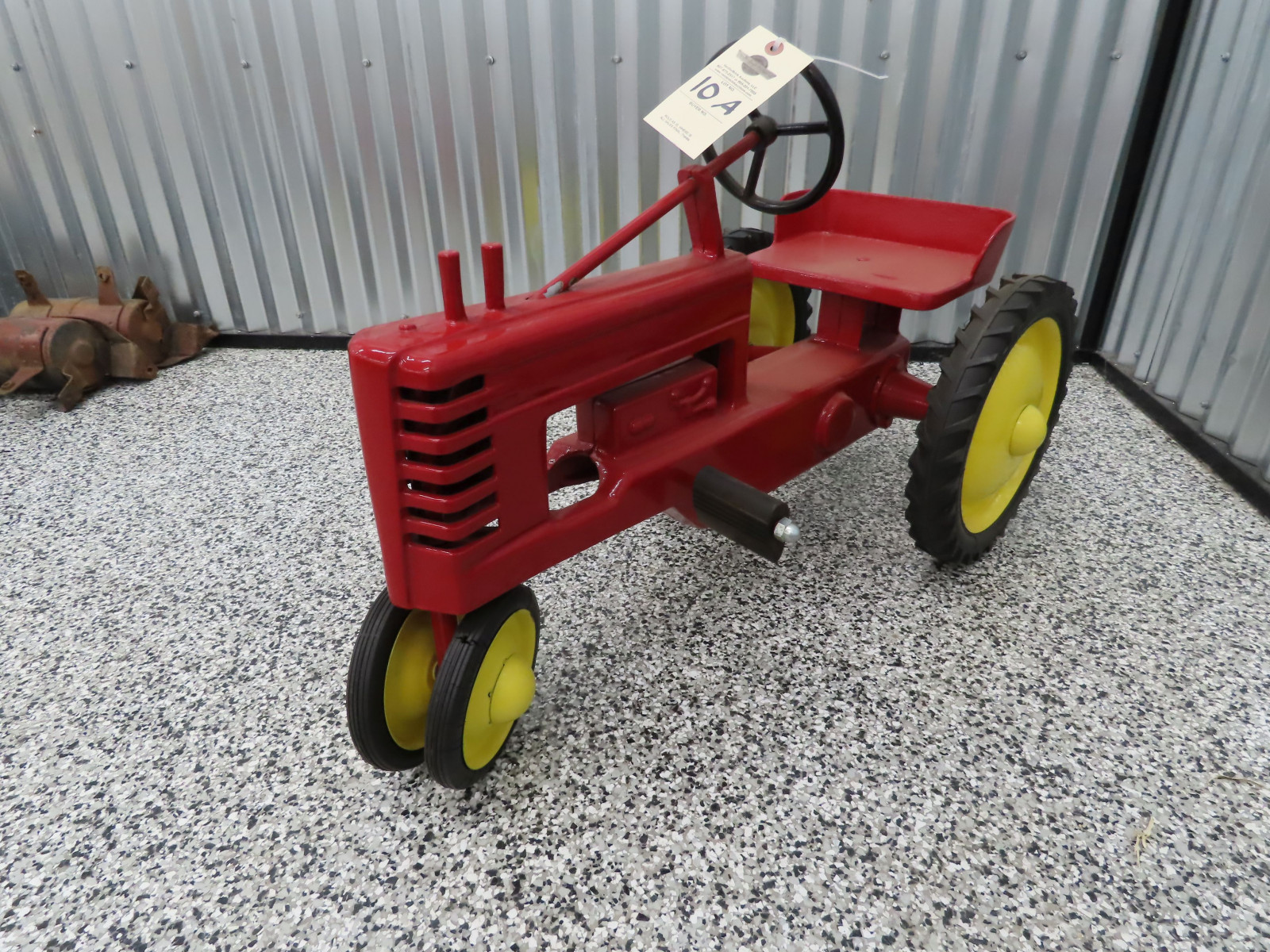 John Deer Pedal Tractor Painted Red - Image 4