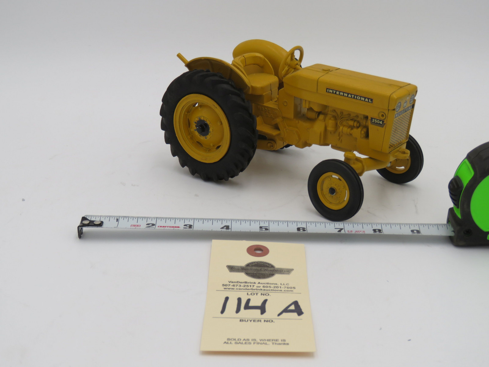 INTERNATIONAL 2504 INDUSTRIAL MADE IN USA METAL DIECAST NO BOX 1/16TH SCALE - Image 4
