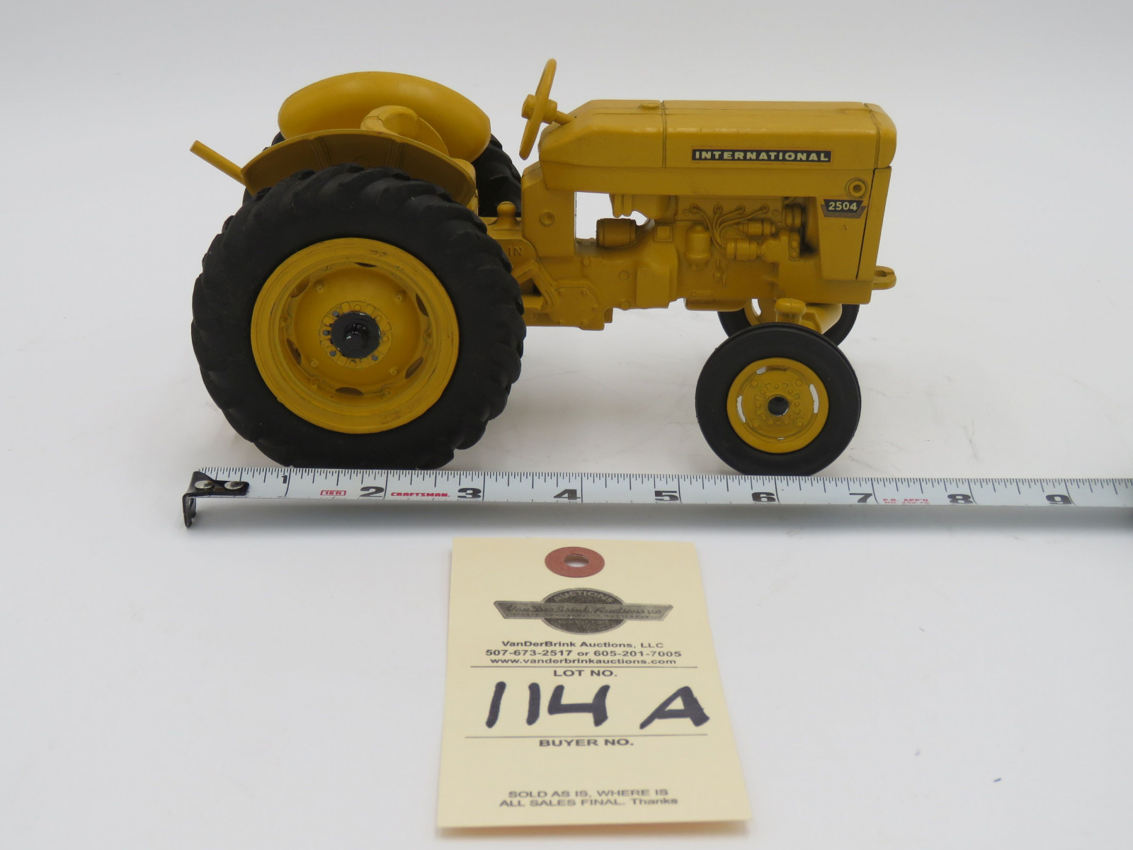 INTERNATIONAL 2504 INDUSTRIAL MADE IN USA METAL DIECAST NO BOX 1/16TH SCALE - Image 5