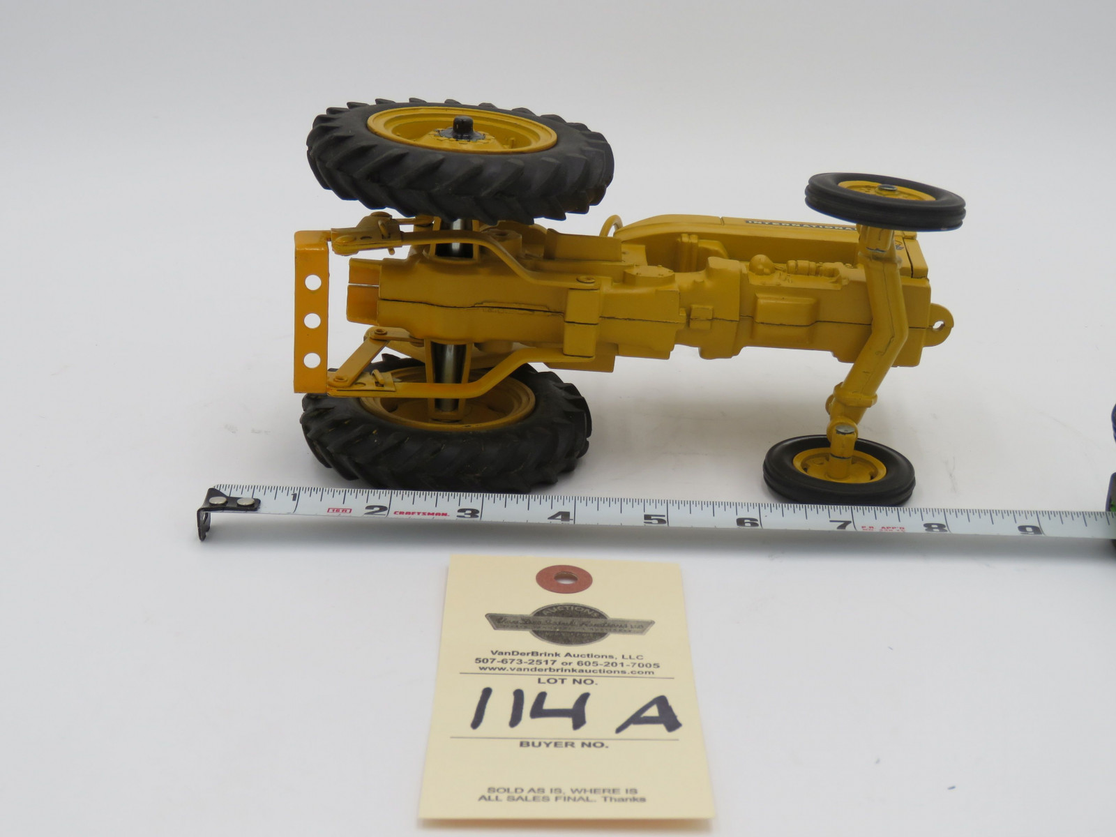 INTERNATIONAL 2504 INDUSTRIAL MADE IN USA METAL DIECAST NO BOX 1/16TH SCALE - Image 6
