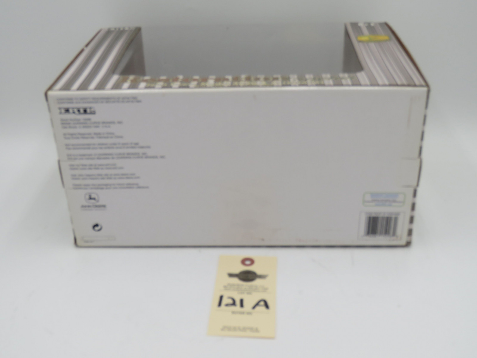 ERTL RESTORATION TRACTOR JOHN DEERE MODEL 4020 & ACCESSORIES  1/16TH SCALE NIB - Image 6