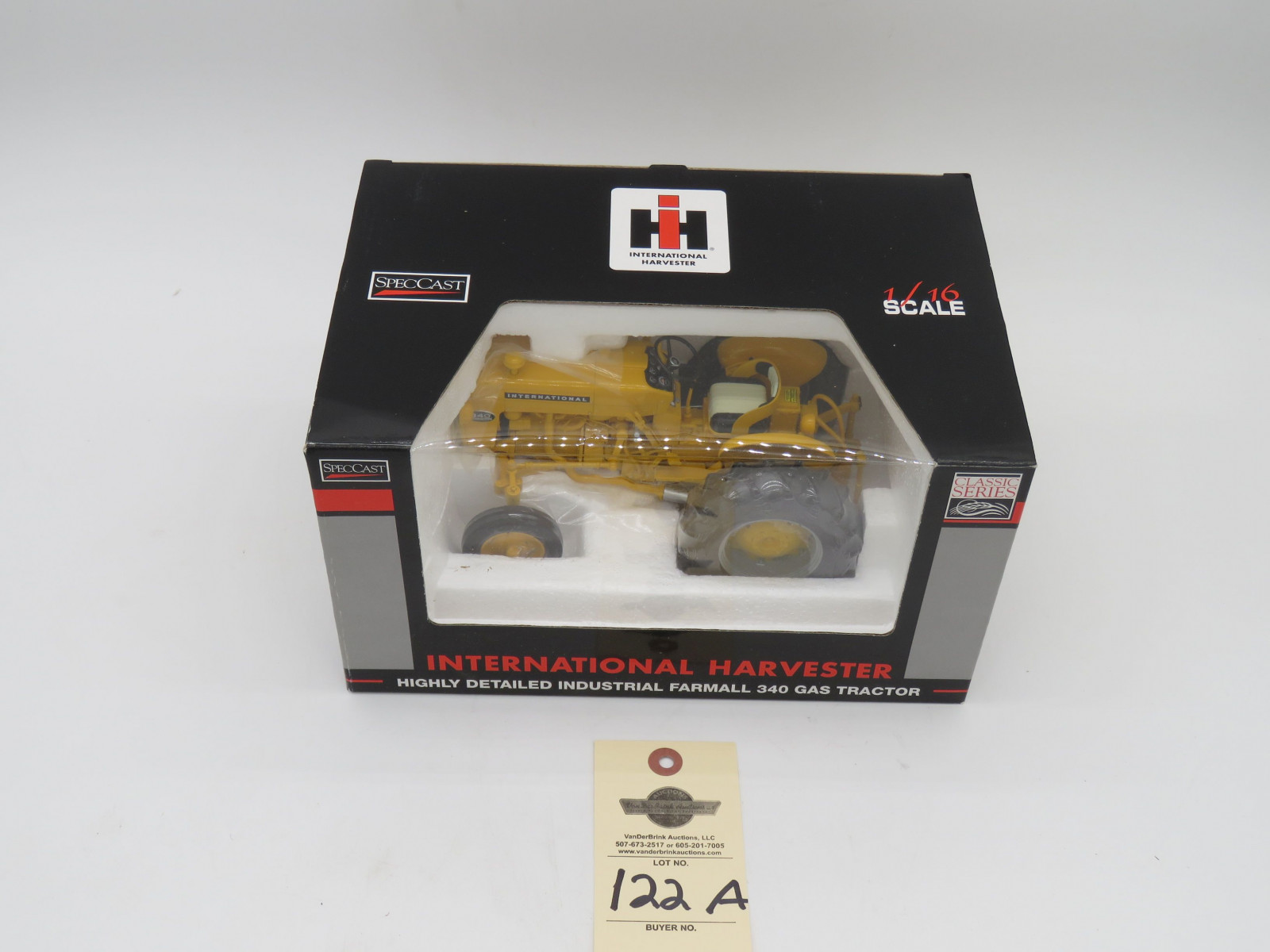 ERTL Centennial Edition INTERNATIONAL HARVESTER HIGHLY DETAILED INDUSTRIAL FARMALL 340 GAS TRACTOR NIB 1/16 - Image 2