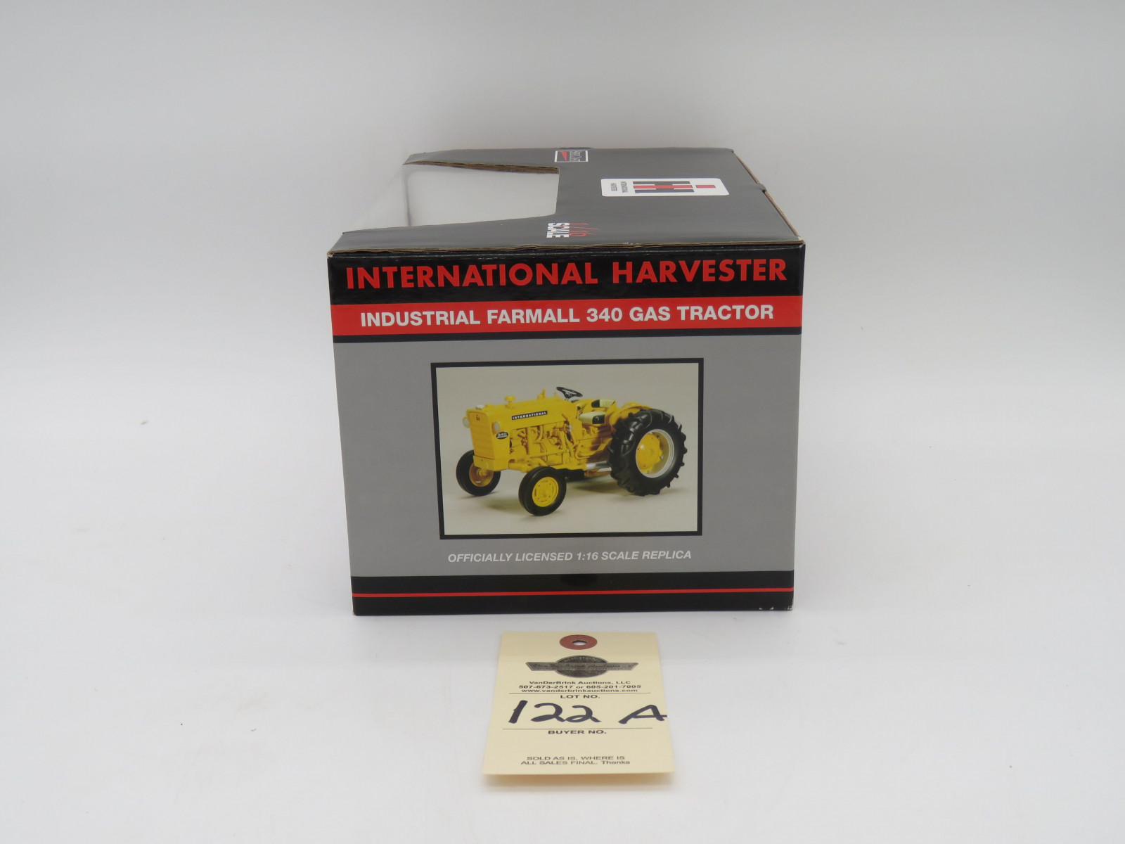 ERTL Centennial Edition INTERNATIONAL HARVESTER HIGHLY DETAILED INDUSTRIAL FARMALL 340 GAS TRACTOR NIB 1/16 - Image 3