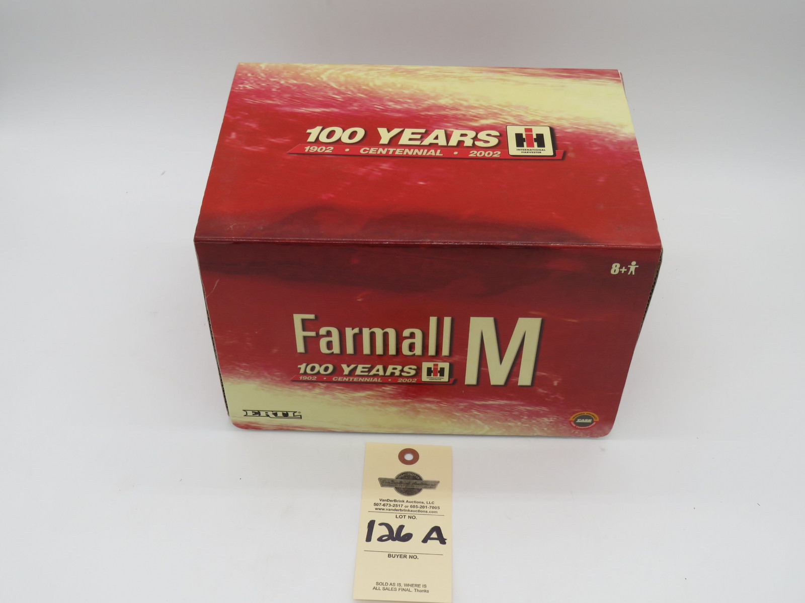 ERTL CENTENNIAL EDITION FARMALL M (LP) BOX IS COMING APART 1/16TH SCALE - Image 4