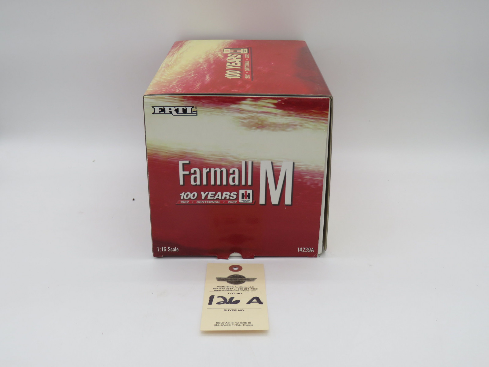 ERTL CENTENNIAL EDITION FARMALL M (LP) BOX IS COMING APART 1/16TH SCALE - Image 5