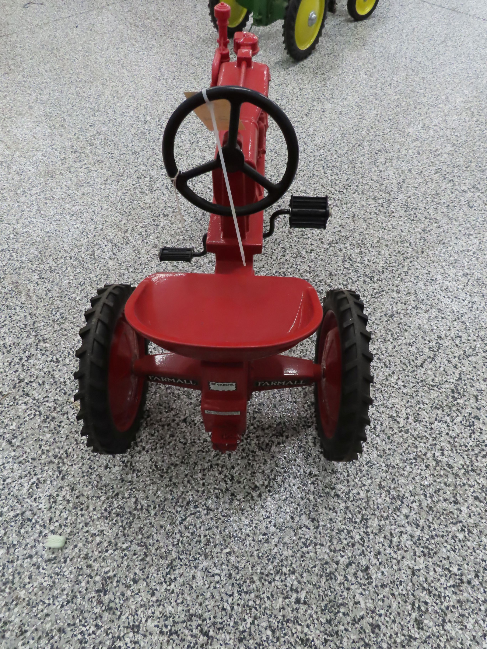 Ertl Farmall F-20 Pedal Tractor - Image 8