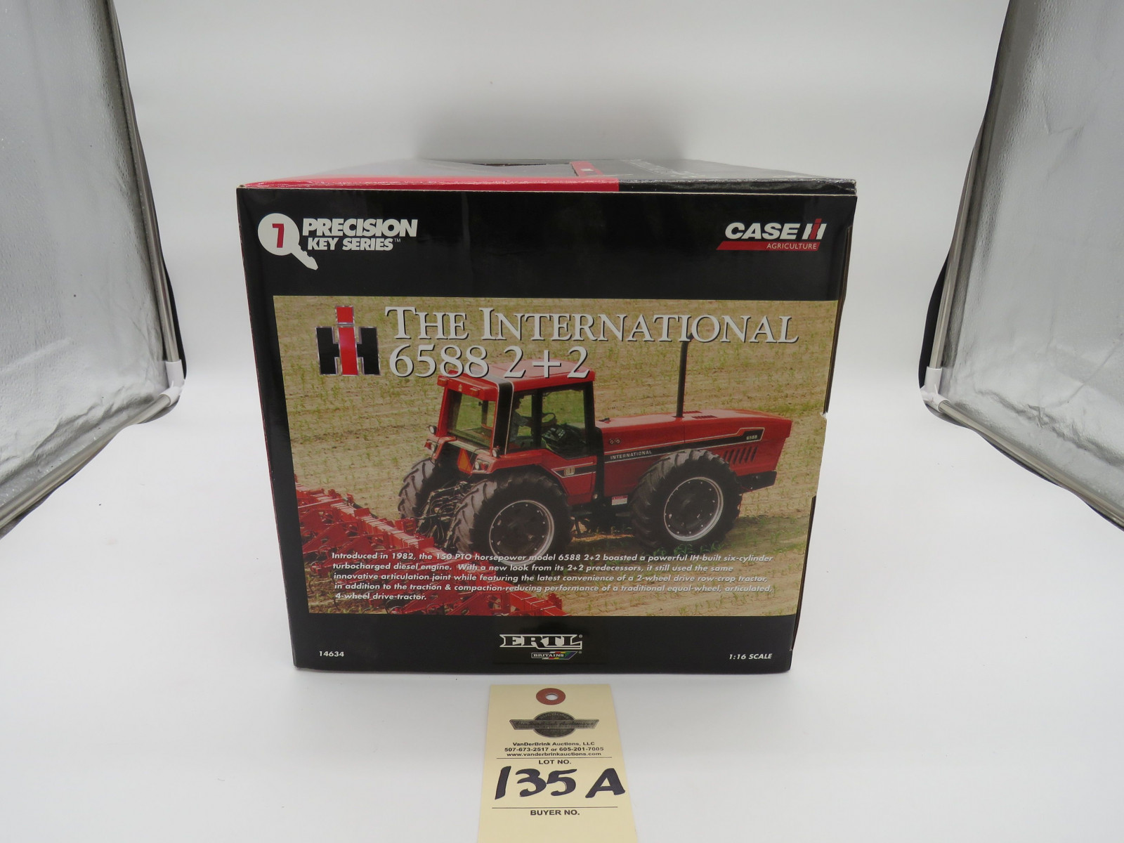 ERTL PRECISION KEY SERIES 1 THE INTERNATIONAL 6588 2+2 ERTL1/16TH SCALE  NIB METAL DIECAST - Image 5