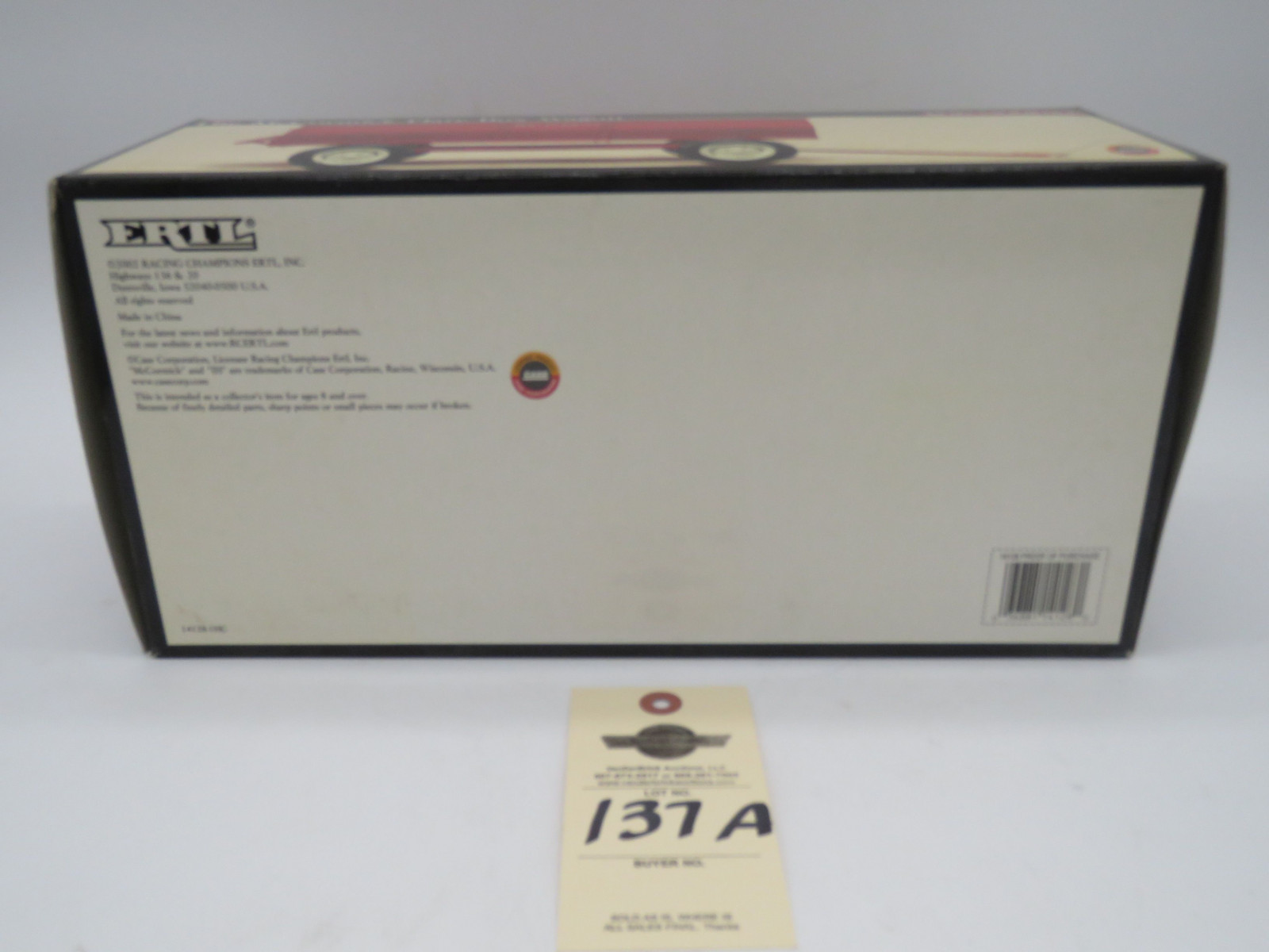 ERTL PRECISION THE MCCORMICK FLARE BOX WAGON FULLY ASSEMBLED HIGHLY DETAILED METAL DIE CAST 1/16TH SCALE - Image 6