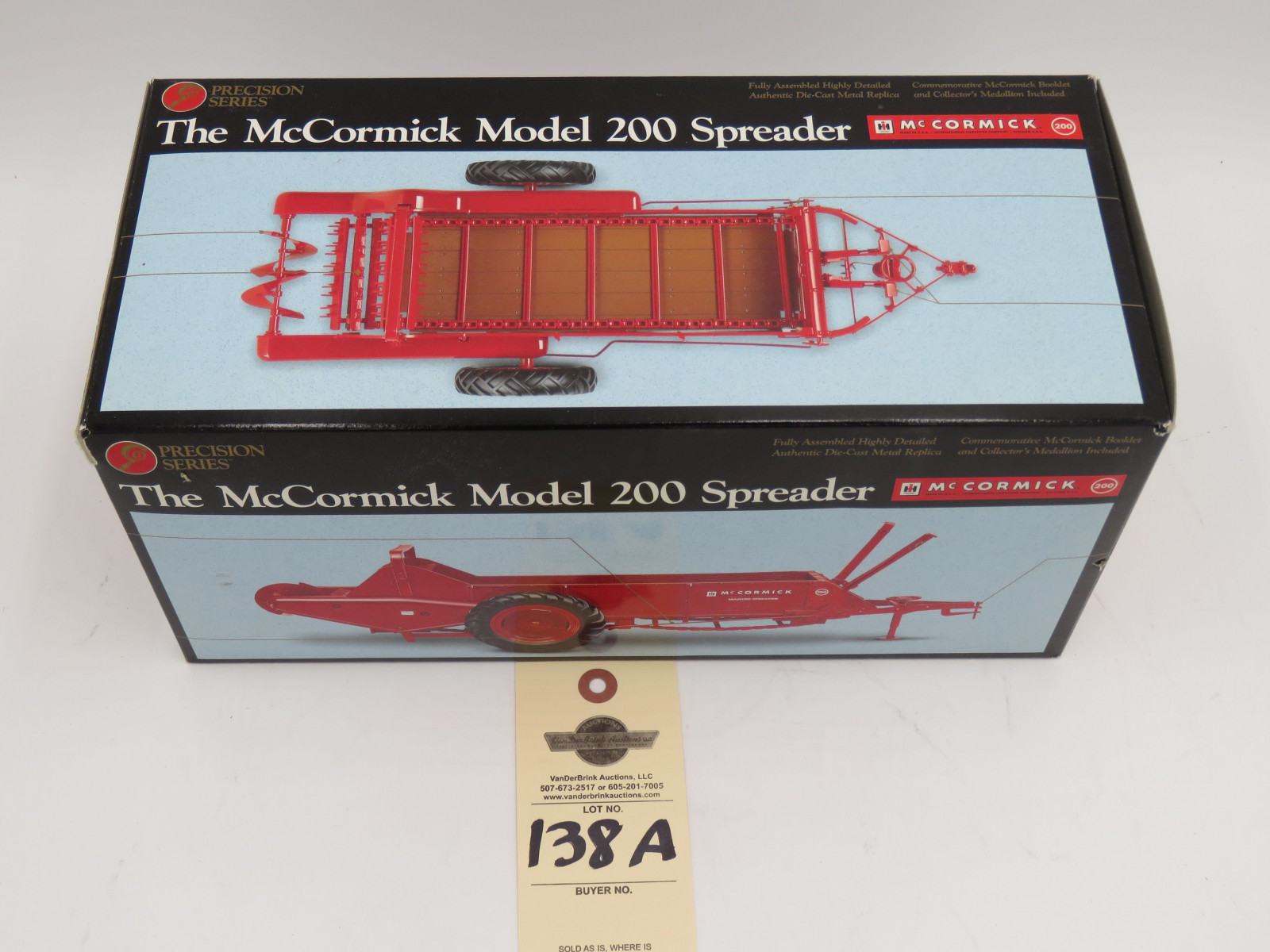 1997 ERTL PRECISION SERIES THE MCORMICK MODEL 200 SPREADER 1/16 SCALE DIE-CAST METAL NIB - Image 2