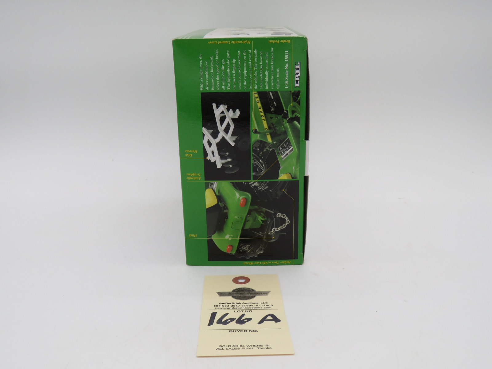 2005 ERTL PRECISION 2 LAWN AND GARDEN THE MODEL 140 LAWN & GARDEN TRACTOR METAL DIECAST JD ERTL 1/16 SCALE - Image 3