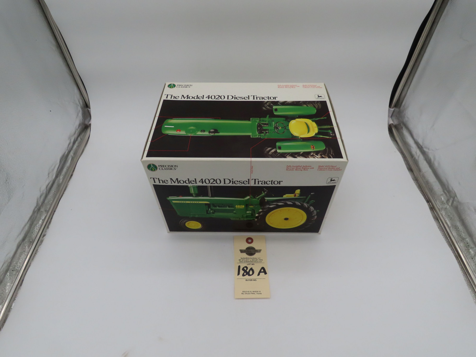 ERTL PRECISION CLASSICS 3 THE JOHN DEERE MODEL 4020 DIESEL TRACTOR 1/16 SCALE - Image 2