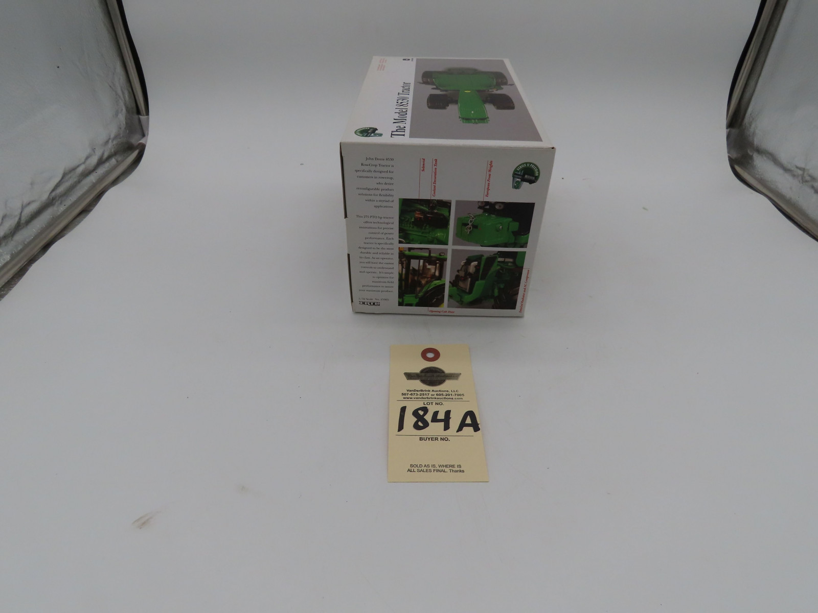 ERTL SERIES ll PRECISION 3 THE MODEL 8530 TRACTOR JD 1/32 SCALE  METAL DIECAST NIB - Image 5