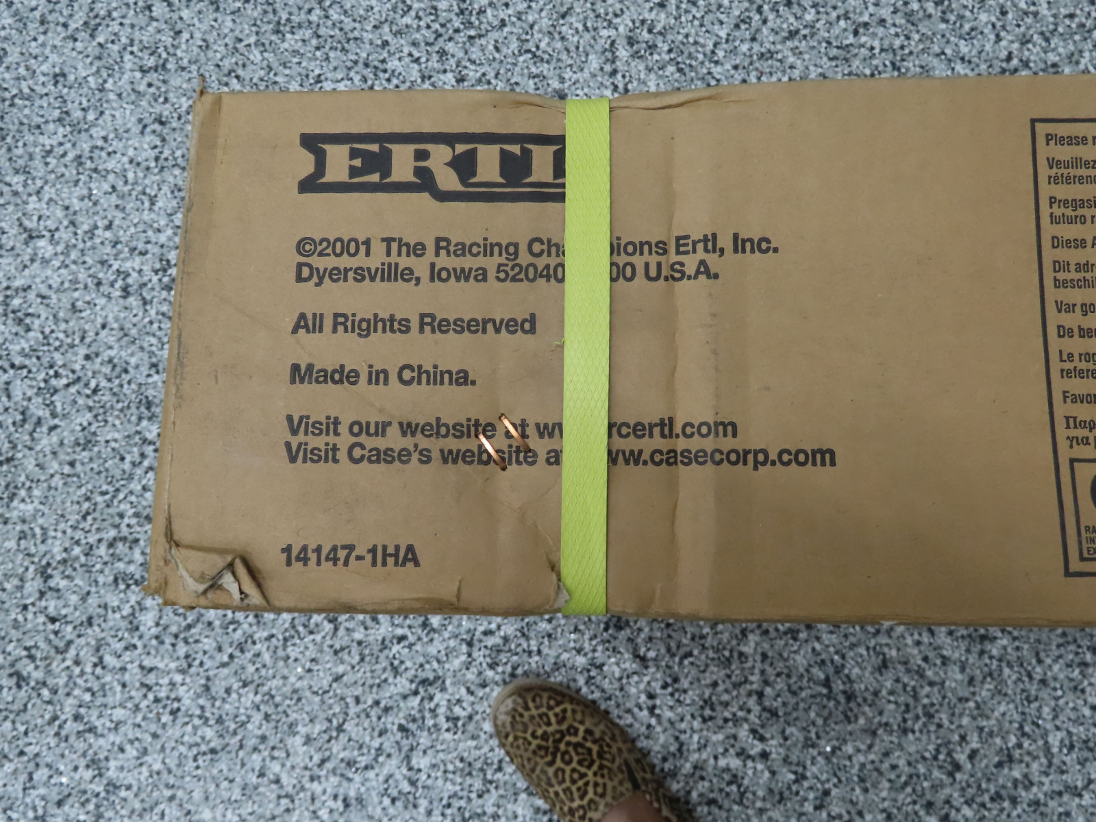 Ertl  Farmall F-20 Pedal Tractor 1 of 240 Case Licensed NIB Pedal Tractor - Image 5