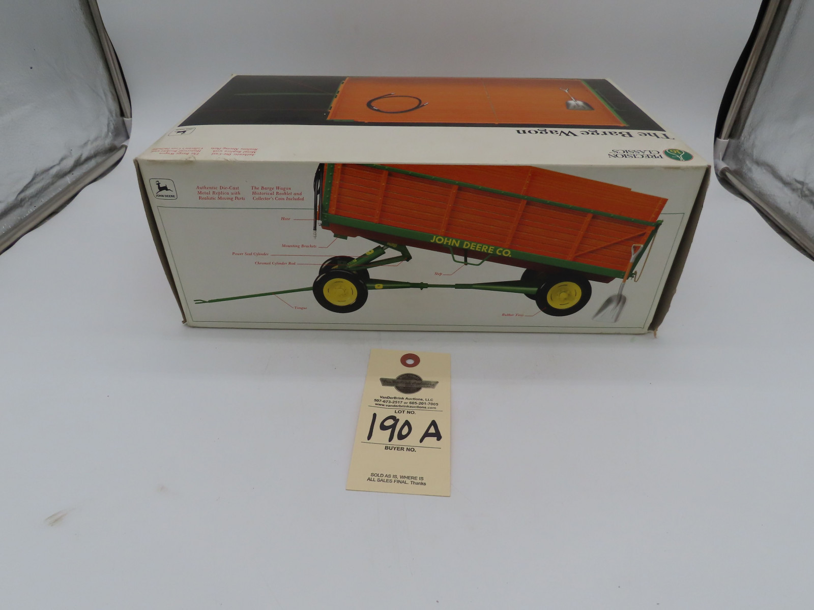 ERTL PRECISION CLASSICS 16 THE BARGE WAGON JD METAL DIECAST 1/16 SCALE NIB - Image 4