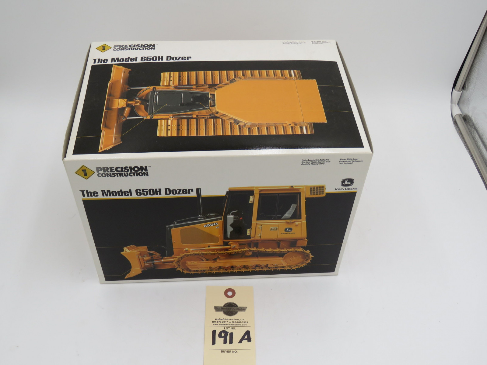 2002 ERTL PRECISION CONSTRUCTION 1 THE MODEL 650H DOZER METAL DIECAST 1/16 SCALE NIB - Image 2