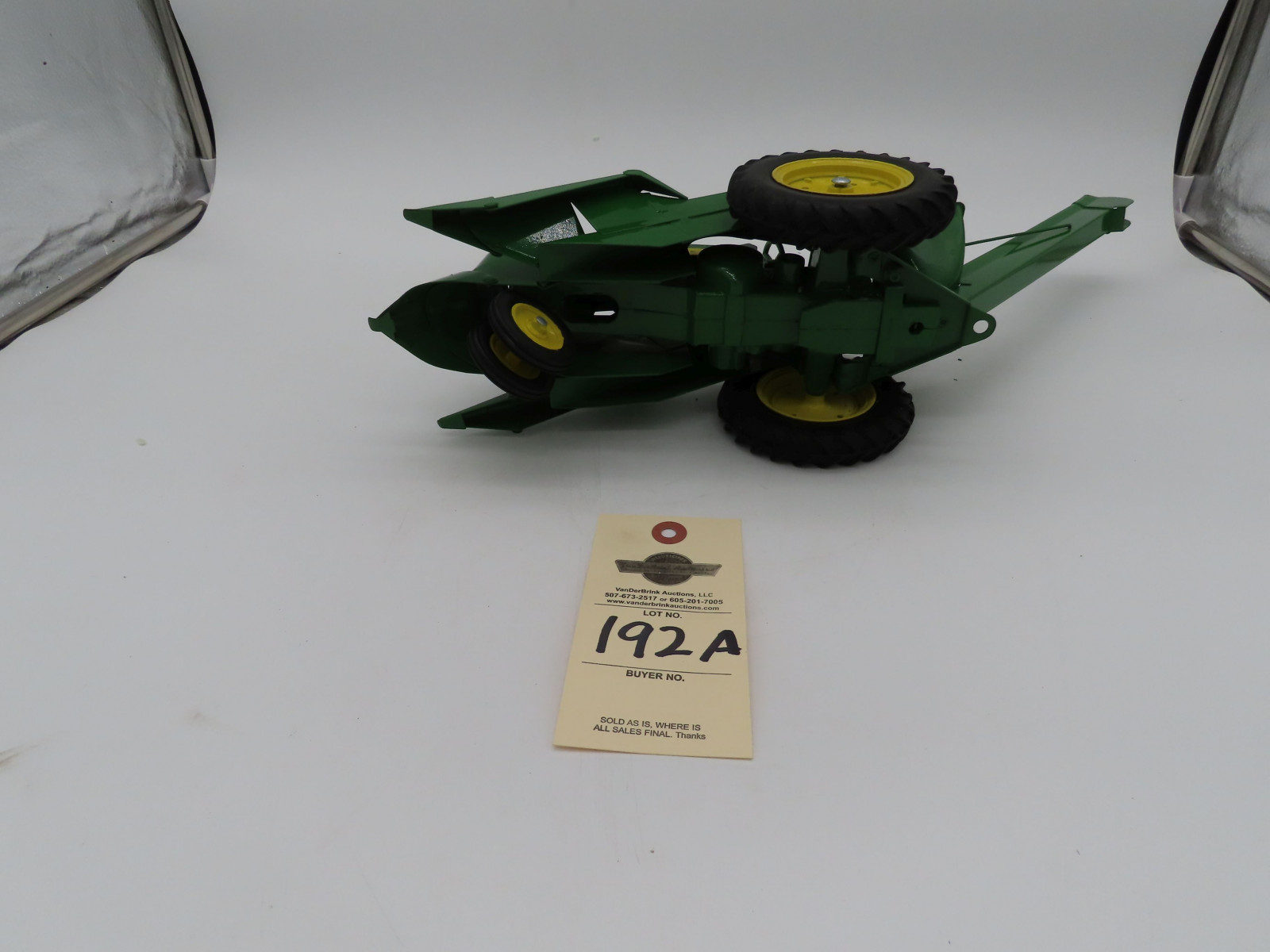 ERTL JOHN DEERE METAL DIE CAST NO BOX 730 WITH PICKER 1/16TH SCALE - Image 5