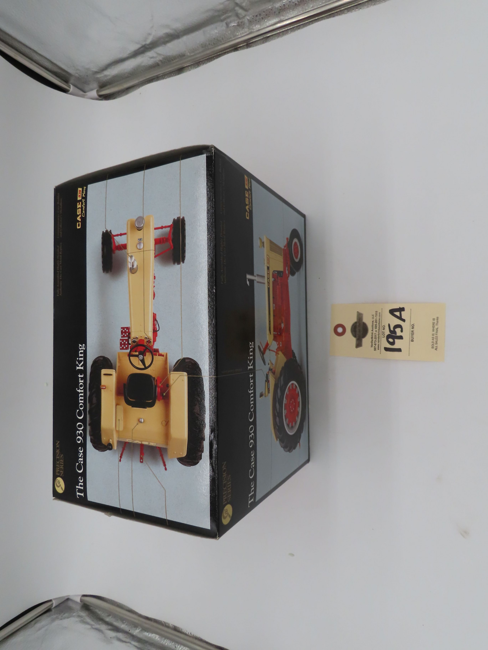 Ertl 1998 Precision Series 1/16th Scale Die Cast The Case 930 Comfort King Tractor NIB made in Dyersville, IA - Image 2