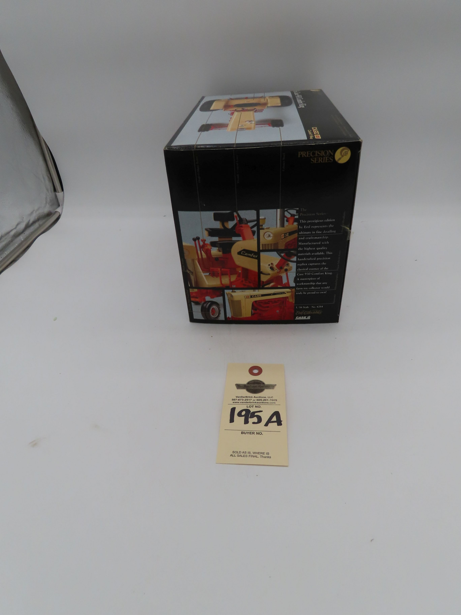 Ertl 1998 Precision Series 1/16th Scale Die Cast The Case 930 Comfort King Tractor NIB made in Dyersville, IA - Image 6
