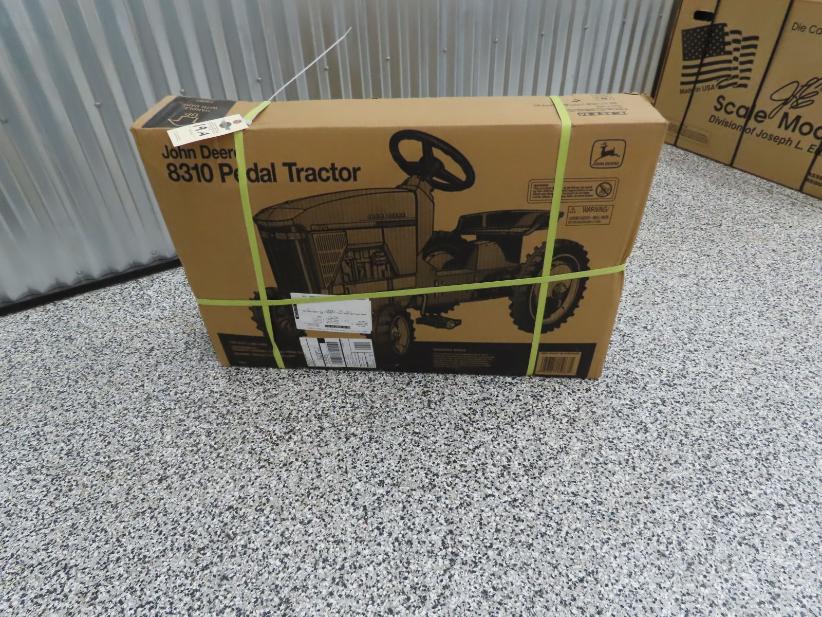 Ertl John Deere 8310 Pedal Tractor NIB - Image 6