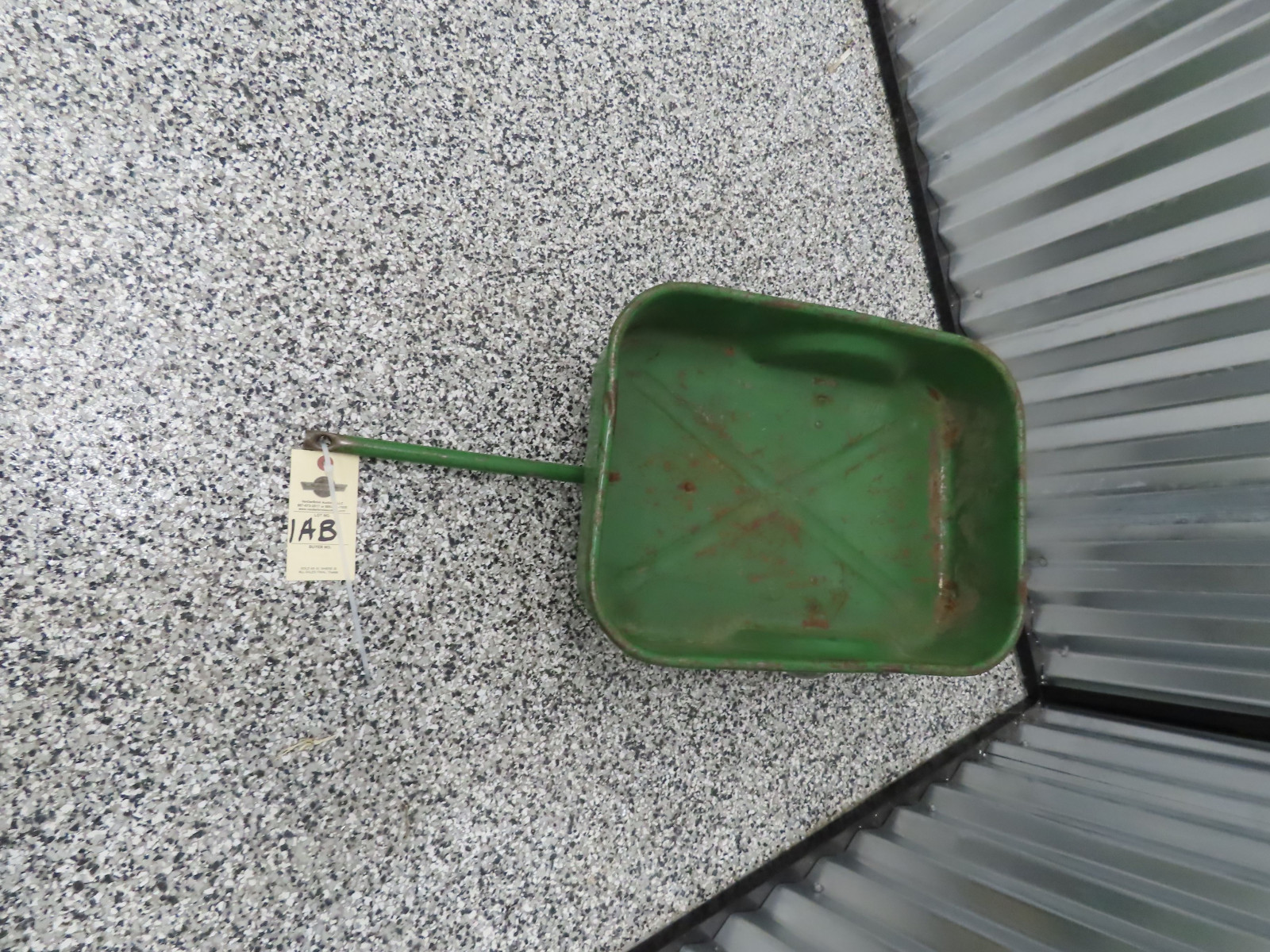 John Deere Wagon Used - Image 2