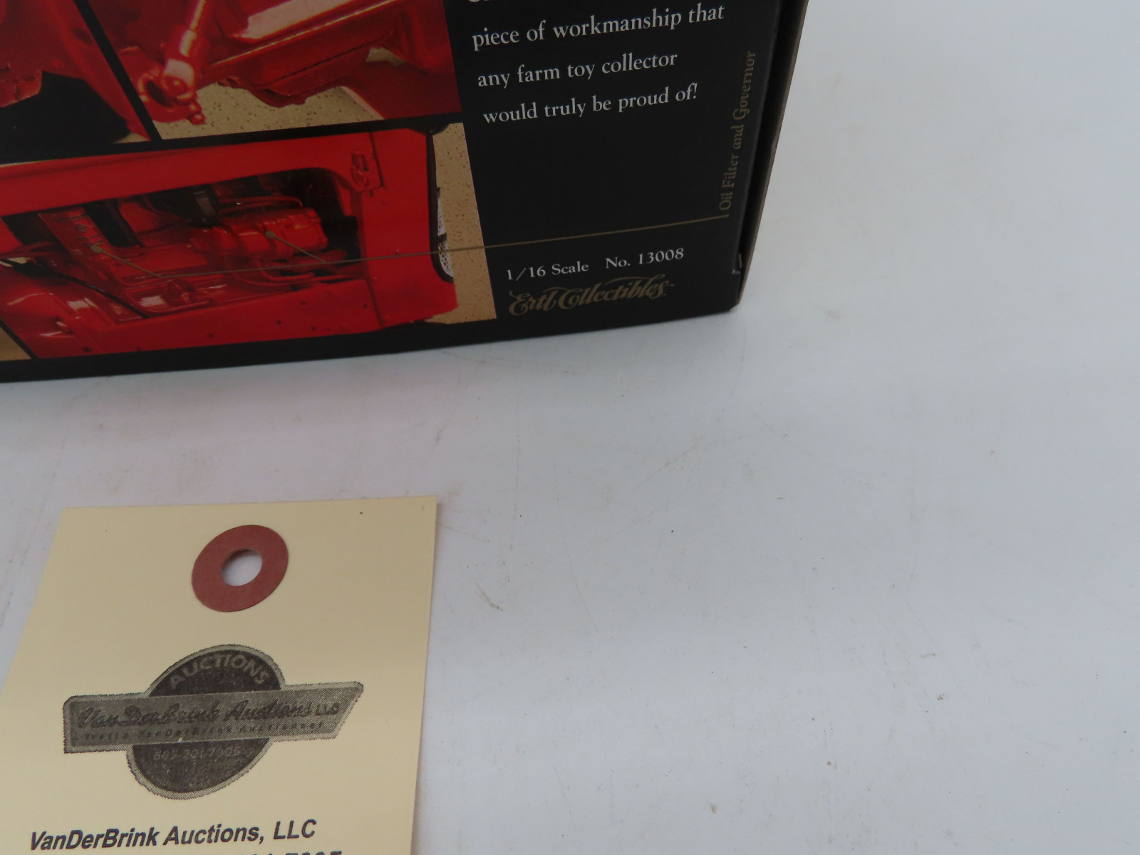 2000 Ertl Precision Series 1/16th Scale NIB the Allis Chalmers D-17 Die-Cast Tractor with Commemorative Booklet and Medallin - Image 4