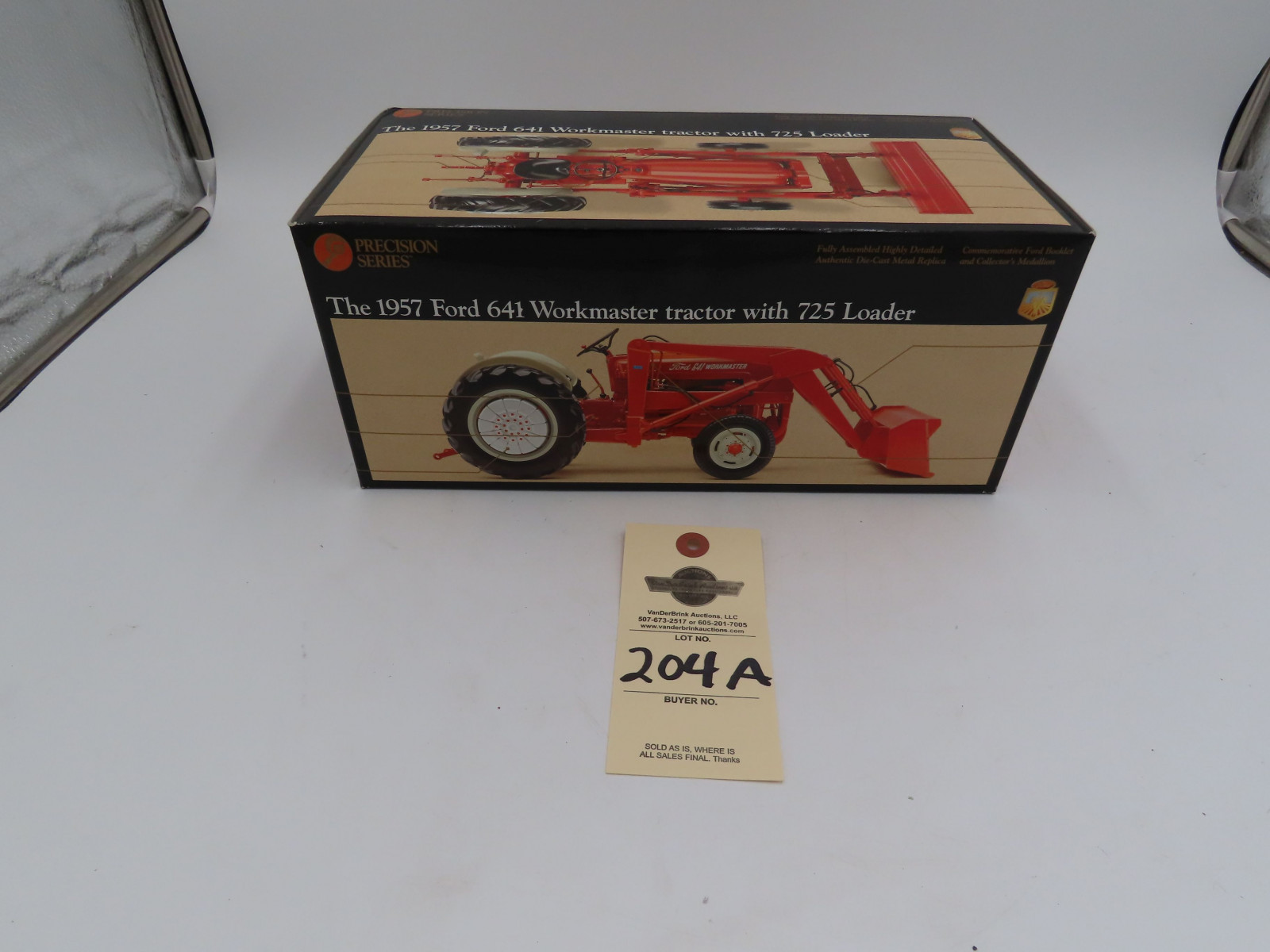 1998 Ertl the Precision Series 1/16th Scale Die-Cast the 1957 Ford 641 Workmaster Traactor with 725 Loader and Commerative Ford Booklet and Collector's Medallion NIB - Image 1