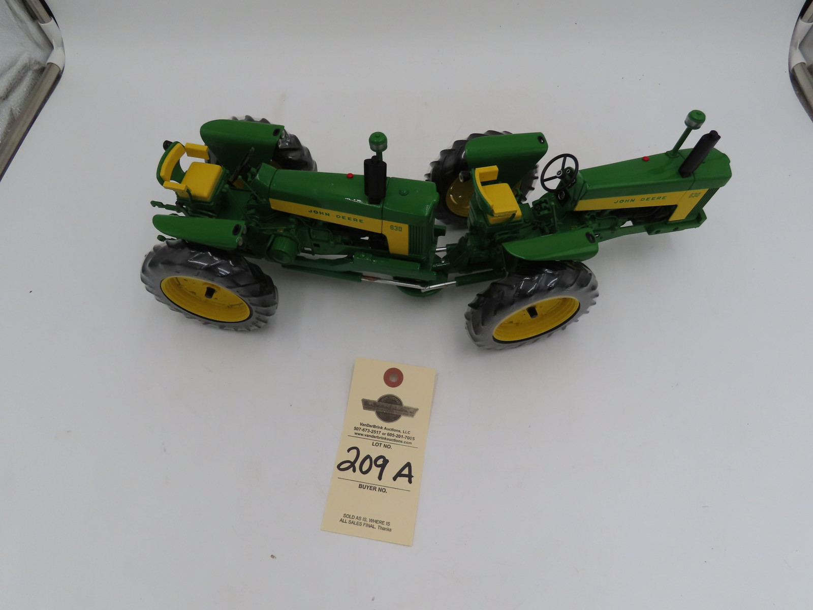Ertl 1/16th Scale John Deere 630 Coupled Tractors with NO BOX, plastic on wheels - Image 2