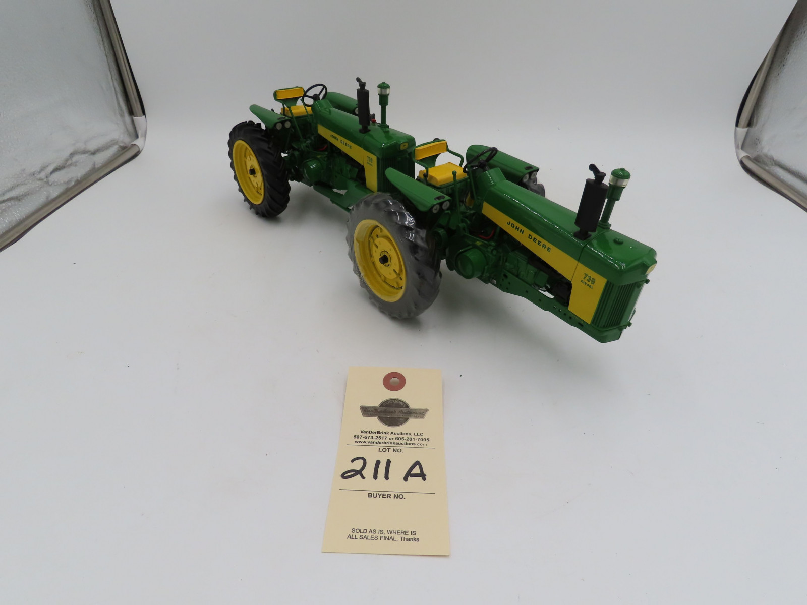 Ertl 1/16th Scale John Deere 730 Coupled Tractors New without Box Plastic on the wheels - Image 2
