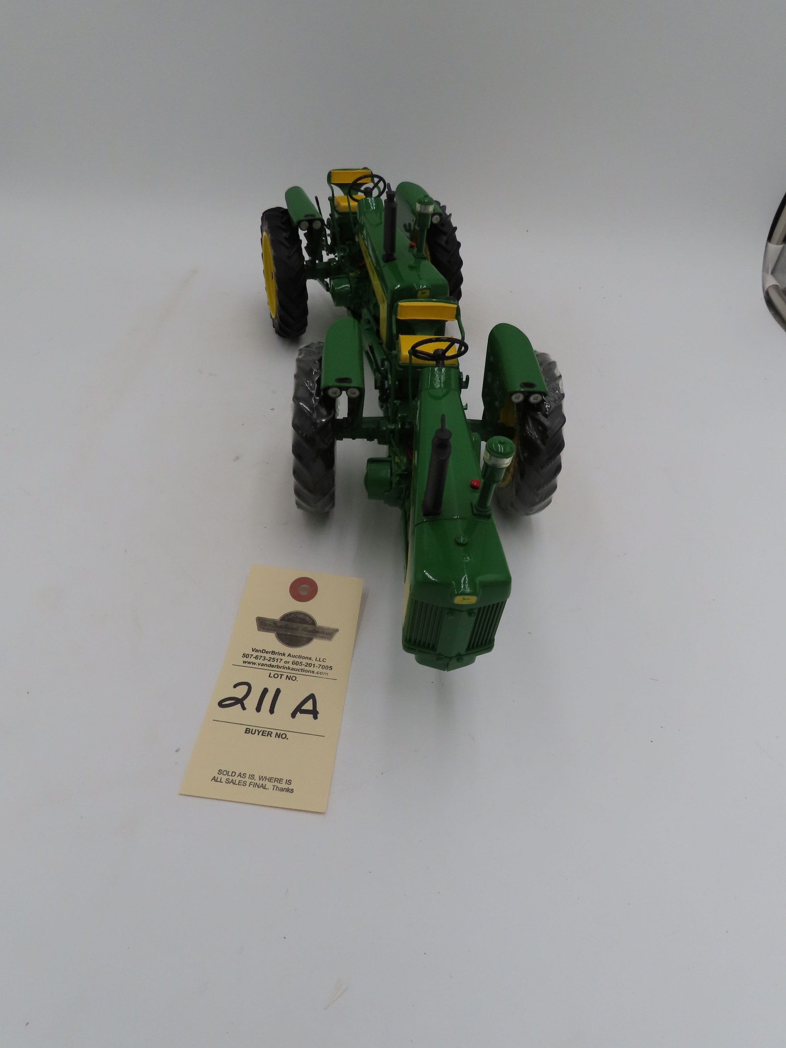 Ertl 1/16th Scale John Deere 730 Coupled Tractors New without Box Plastic on the wheels - Image 4