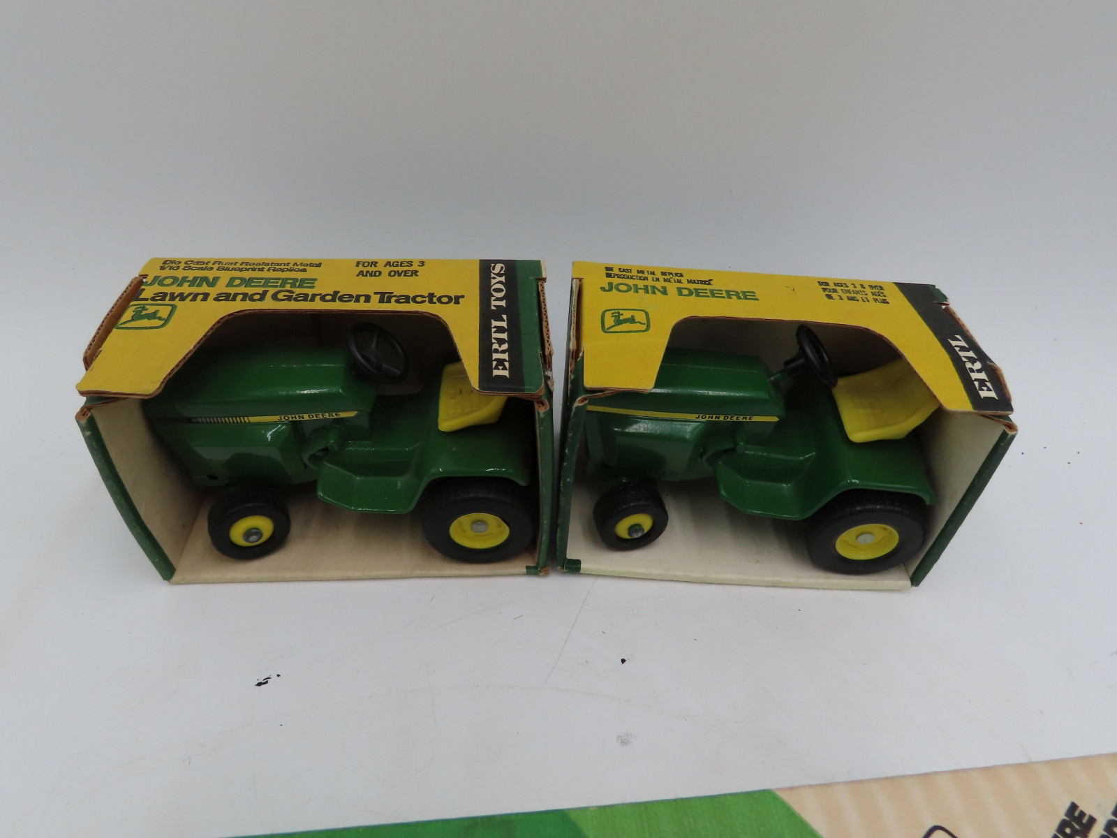 Ertl 1/16th Scale Die-Cast Lawn Tractor Group NIB - Image 8