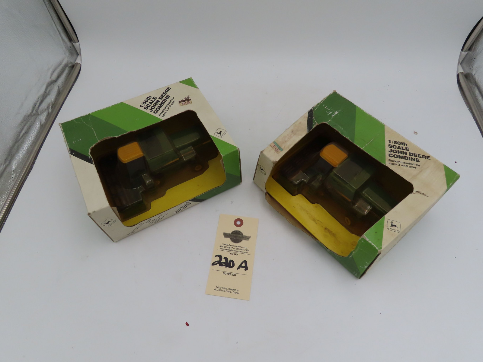Ertl for John Deere 1/50th Scale Hydro/4 Combines NIB selling as a Pair - Image 2