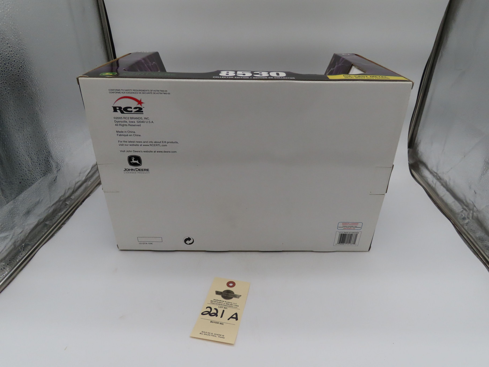 Ertl 2005 for John Deere Thunderous Power Series 8030 Series Tractors Die-Cast Tractor NIB 1/16th Scale - Image 6