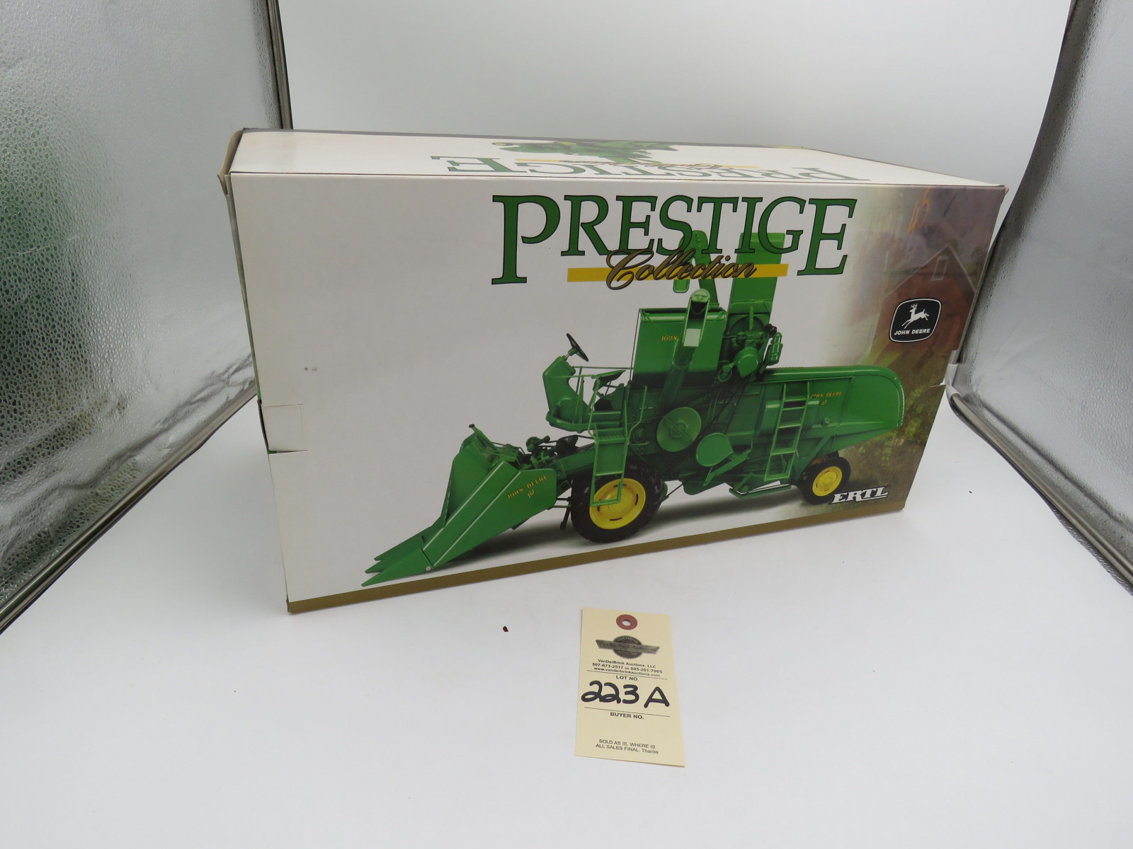 2001 Ertl for John Deere Prestige Collection 1/16th Scale John Deere 45 Combine NIB - Image 1