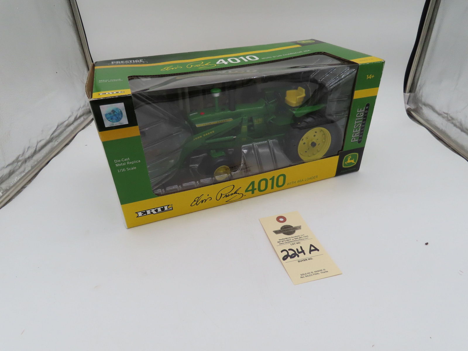 Ertl Die-Cast 1/16th Scale Tractor for John Deere Elvis Presley 4010 Tractor NIB - Image 1