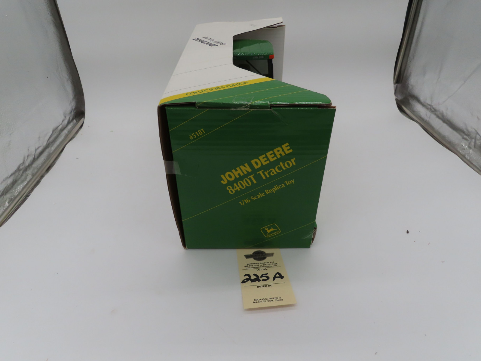 1998 Ertl for John Deere Collector's Edition 8400T Die-Cast Tractor 1/16th Scale NIB - Image 3