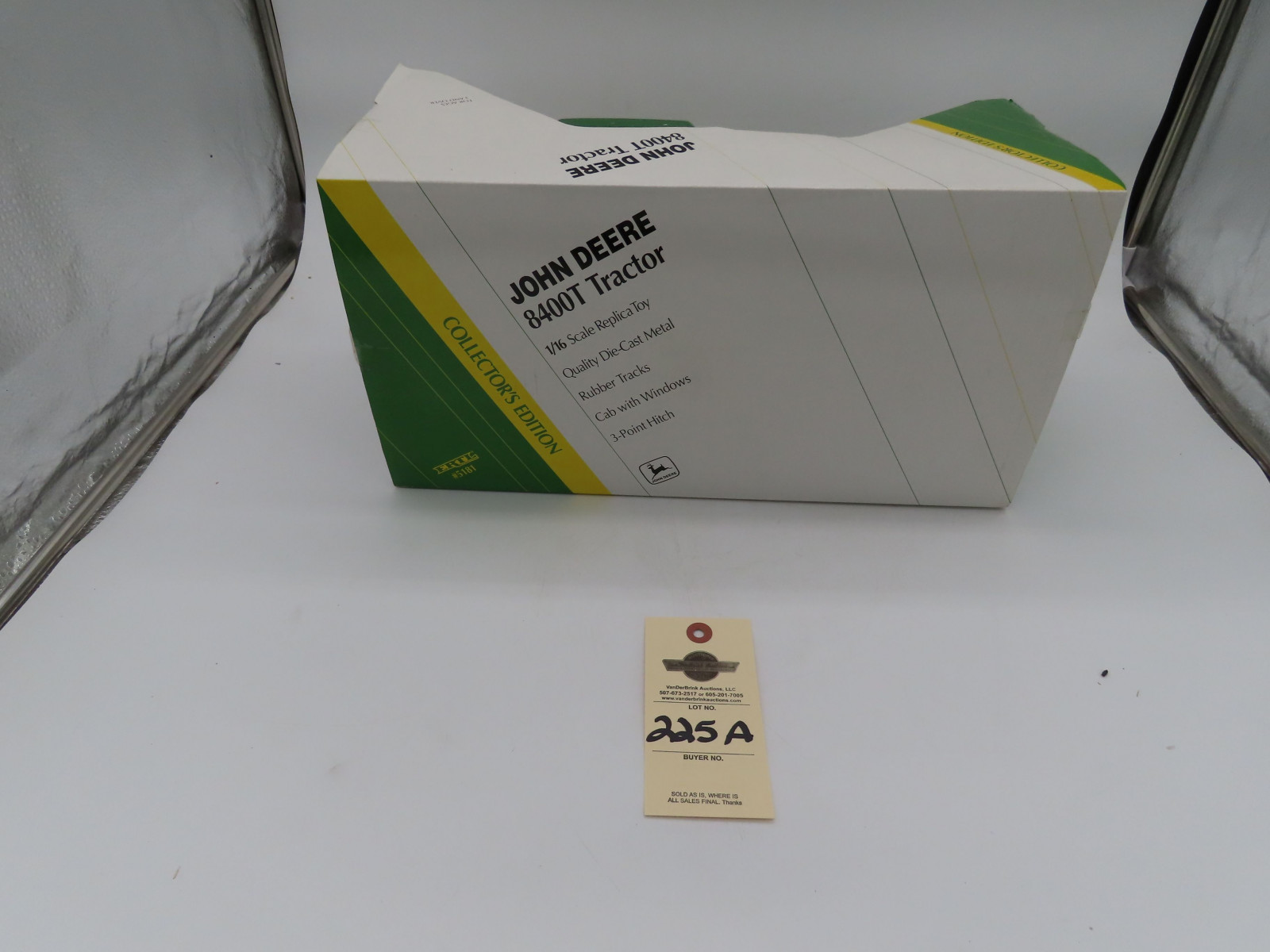 1998 Ertl for John Deere Collector's Edition 8400T Die-Cast Tractor 1/16th Scale NIB - Image 4