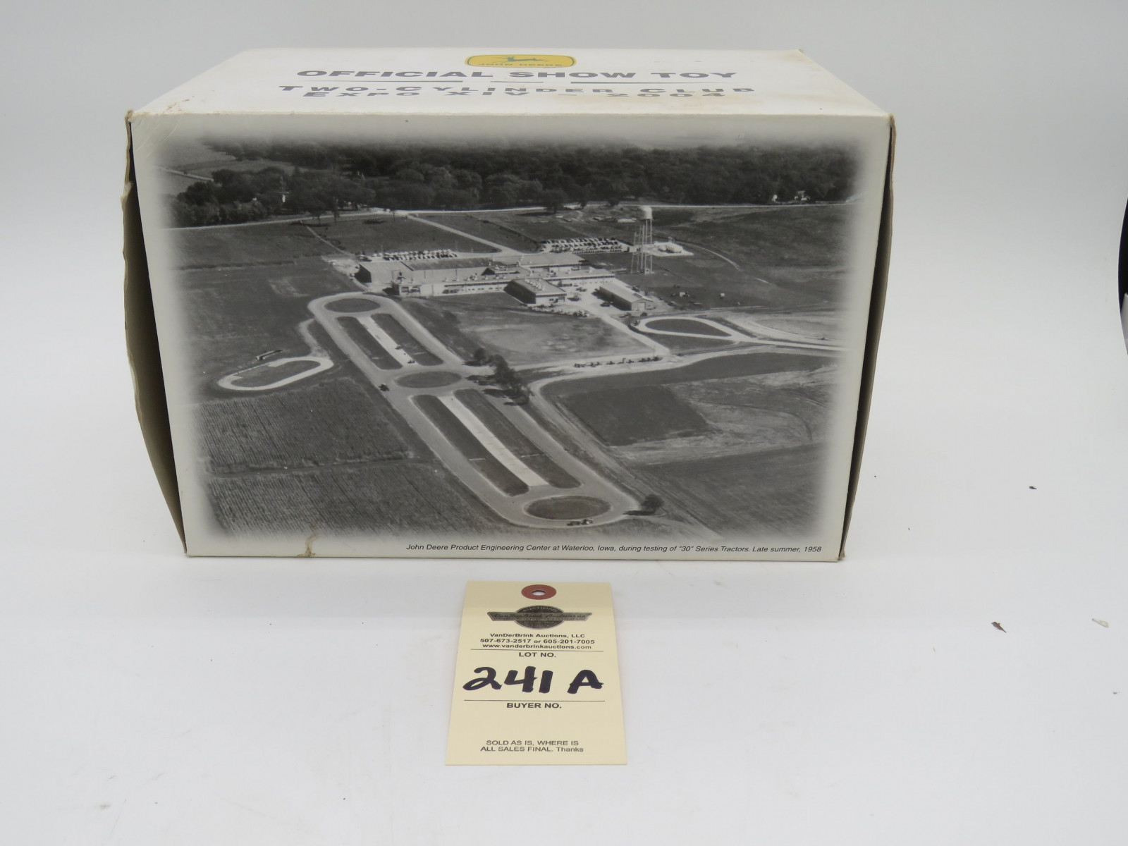 2004 RC2 Ertl John Deere model