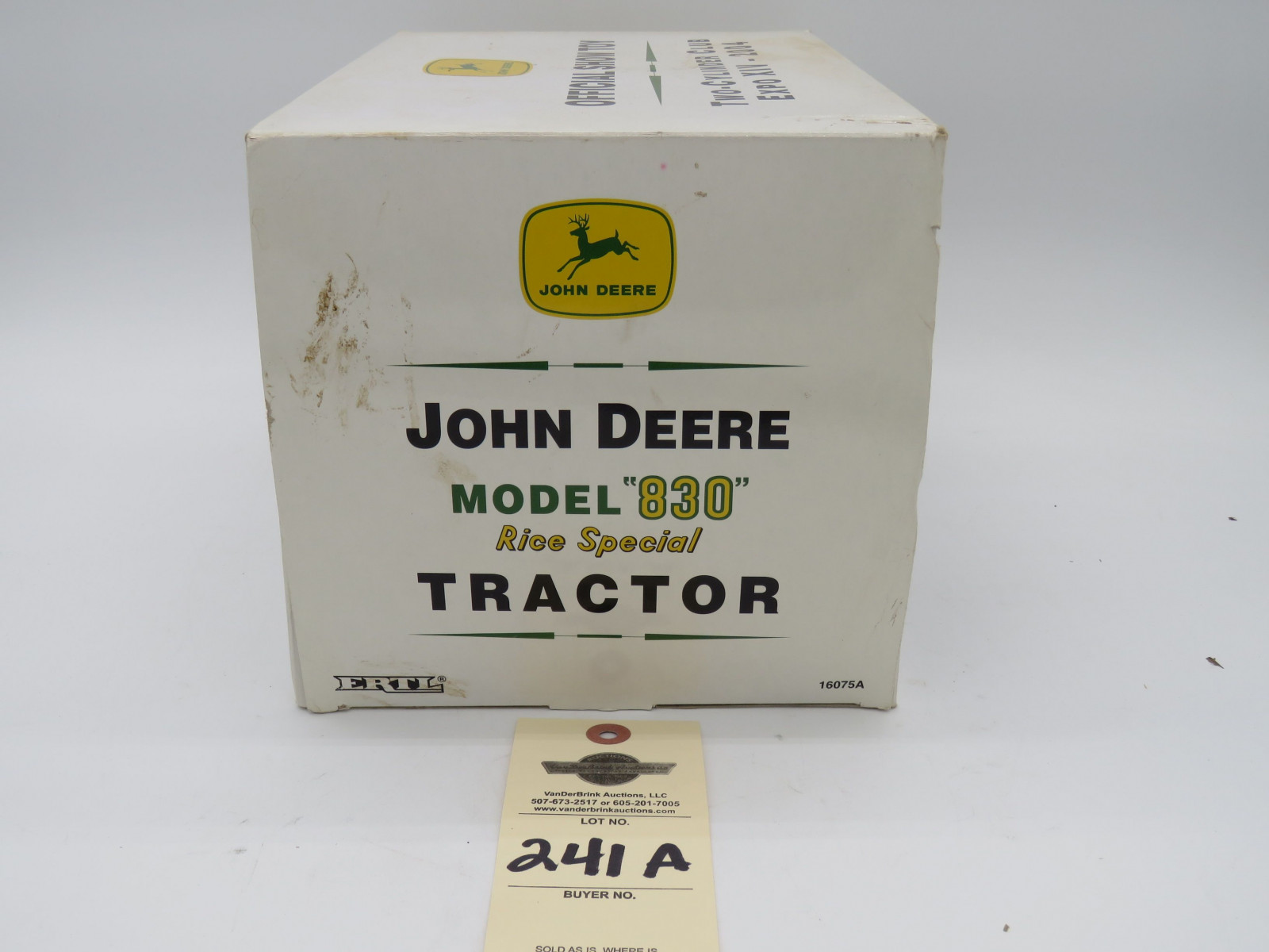 2004 RC2 Ertl John Deere model