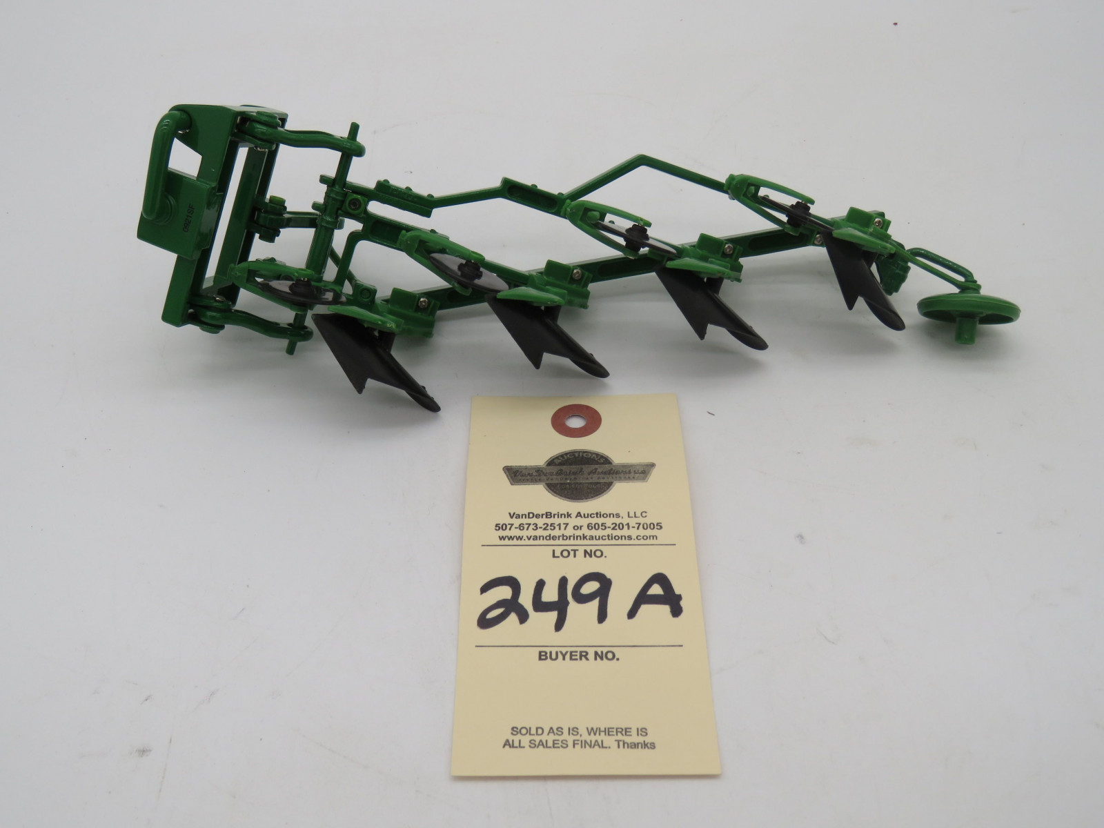John Deere 4 bottom 3 point plow metal die cast. No box - Image 5