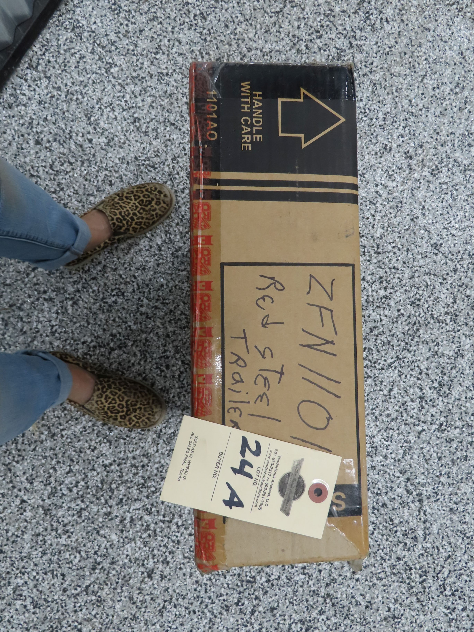 Ertl Red Steel Trailer NIB - Image 4