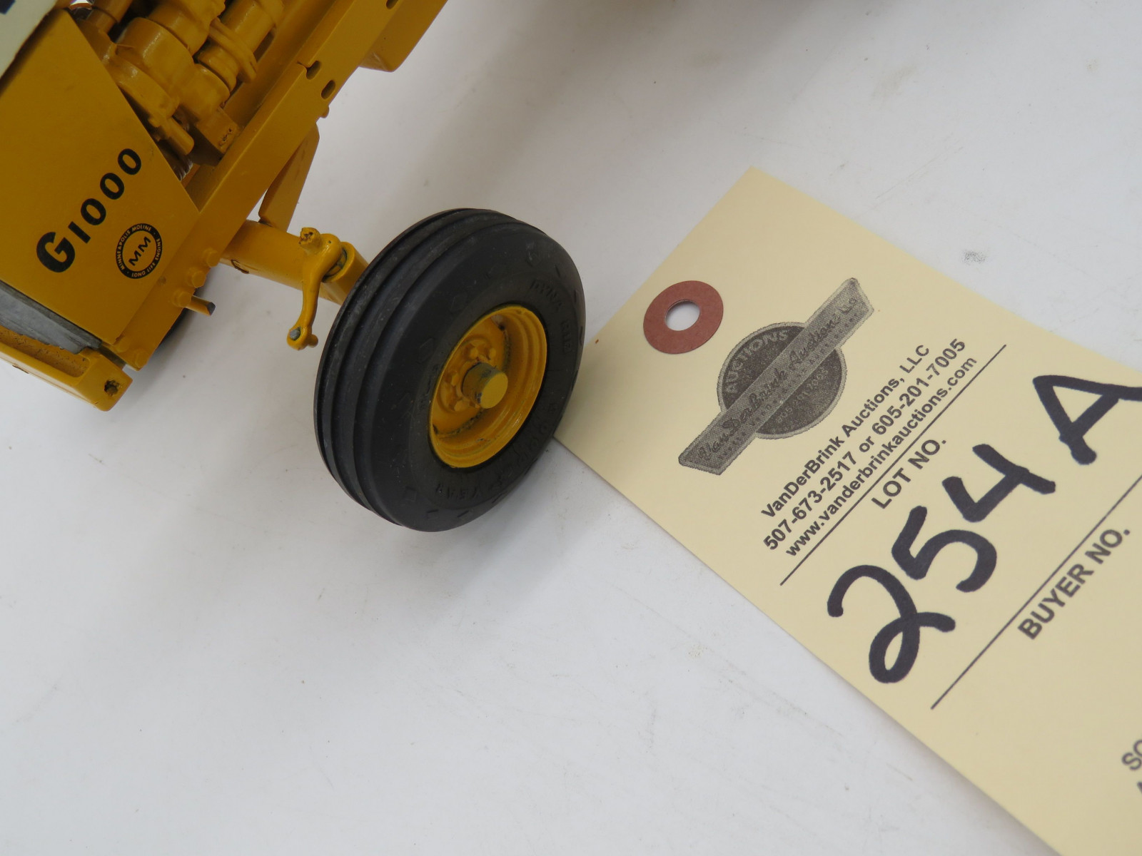 Minneapolis Moline G1000. Metal Die-Cast Tractor. No Box - Image 7