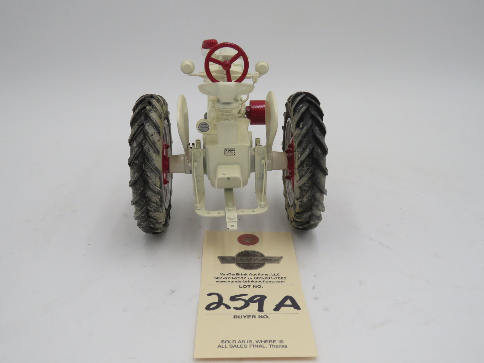 Farmall Super M Demonstrator Metal Die-Cast tractor. Model by Freiheit. Firestone rear wheels, and Good Year front tires. - Image 5