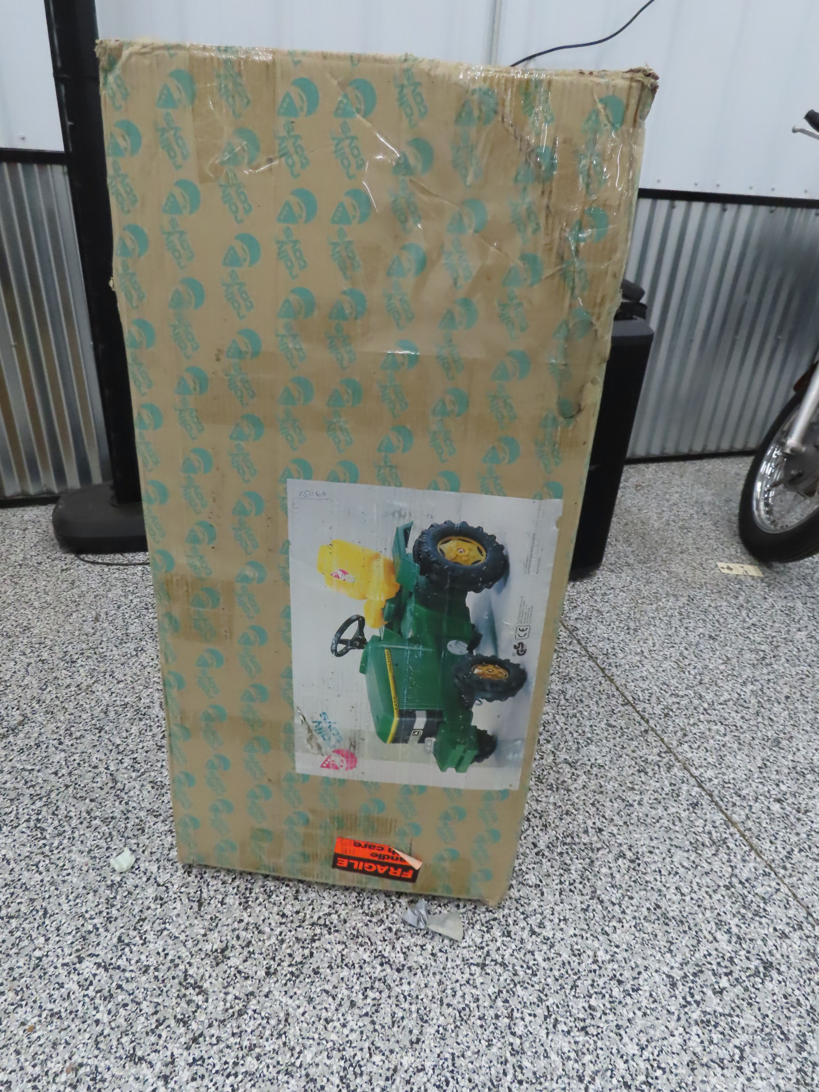 Rolly Toys made in Germany Plastic John Deere 6400 Kids Pedal Tractor NIB - Image 2