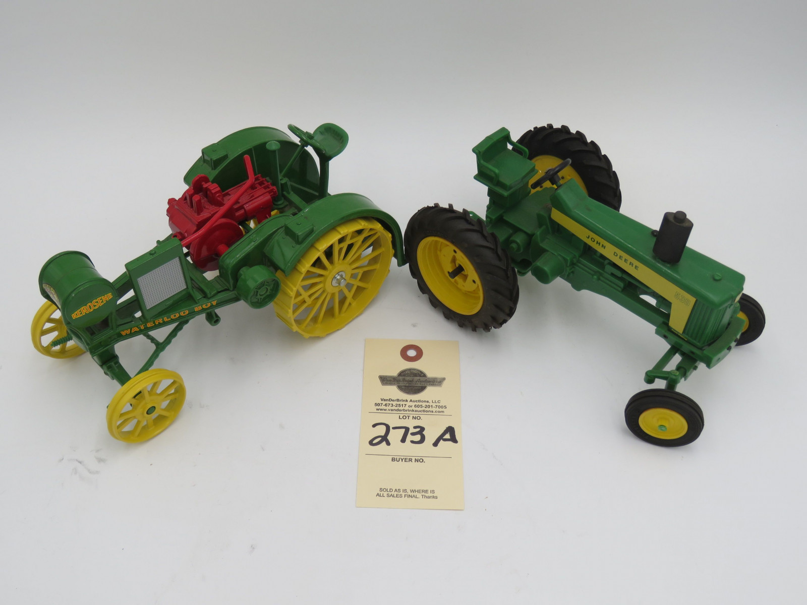 John Deere 530 plastic tractor 1987 Plow City. ErtlD, Iowa Waterloo Boy Kerosene metal die-cast tractor. Sold as a set of 2. - Image 3