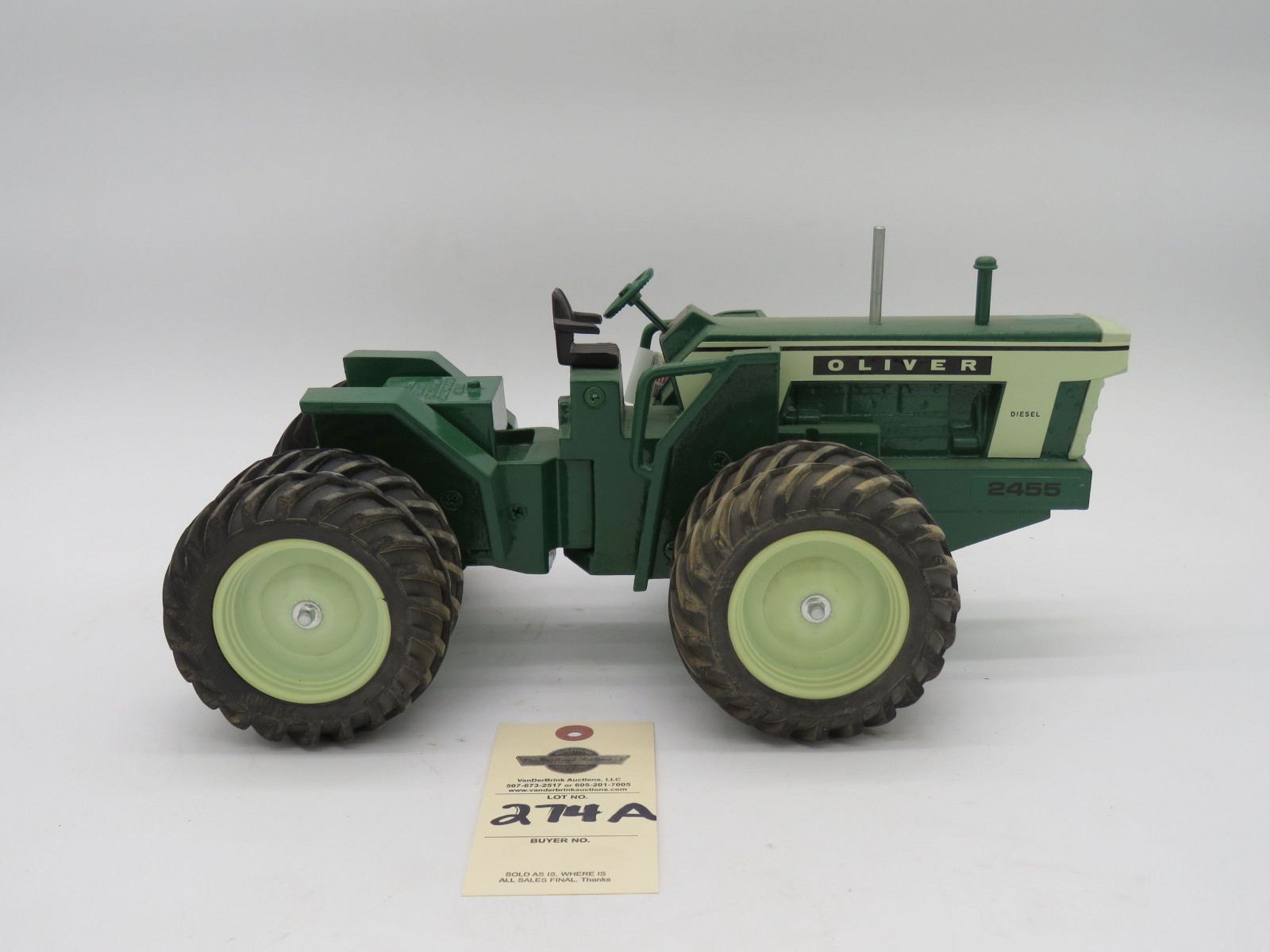 Oliver 2455 Diesel Corporation Collector Edition July 2001. Tagged Joseph L. Ertl Scale Models D, Iowa. - Image 3