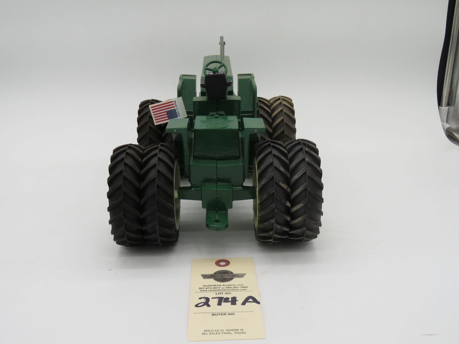 Oliver 2455 Diesel Corporation Collector Edition July 2001. Tagged Joseph L. Ertl Scale Models D, Iowa. - Image 6