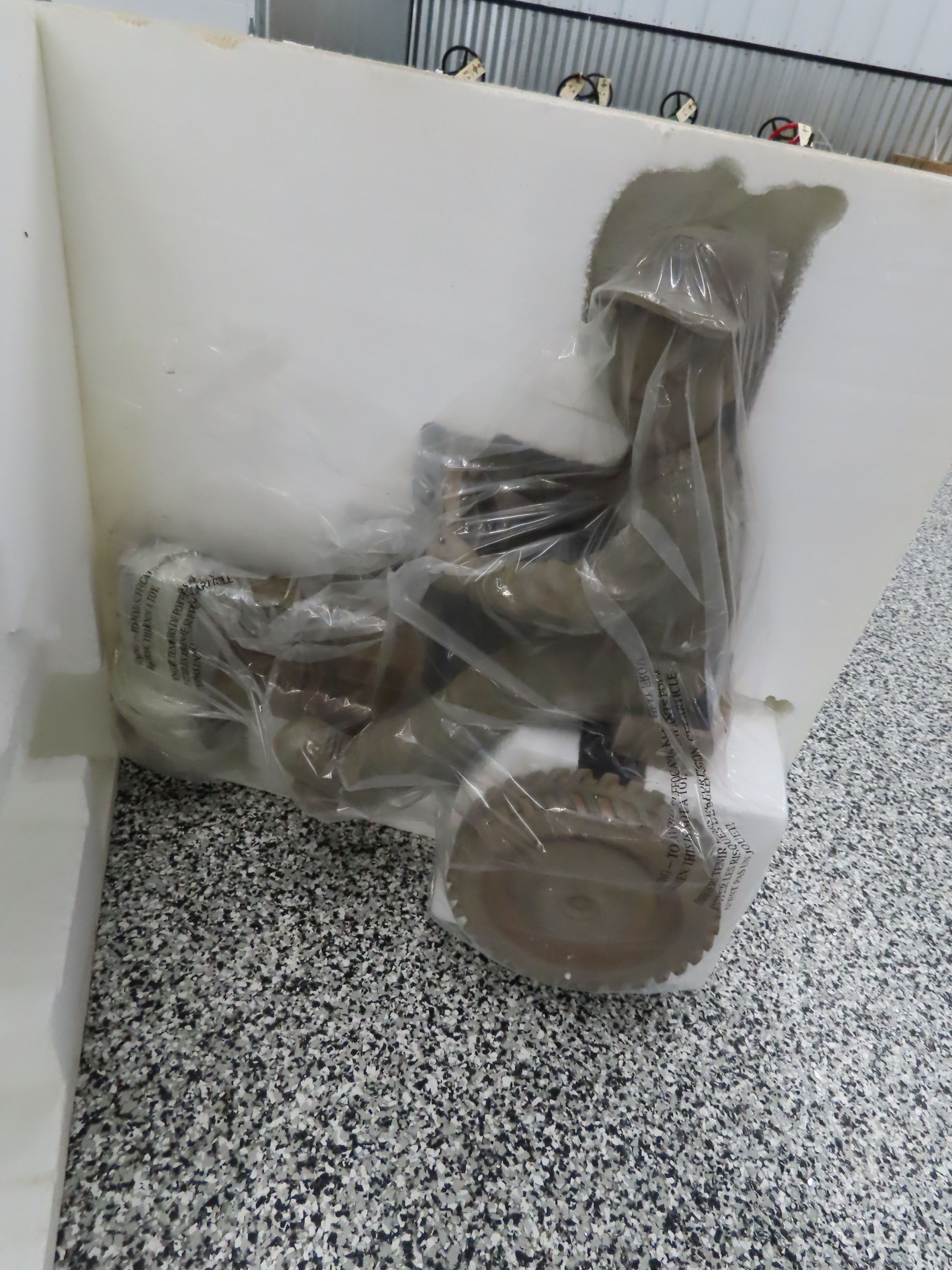 John Deere Resin Boy on Tractor- Selling as Pair NIB and New in Styrofoam packaging - Image 7