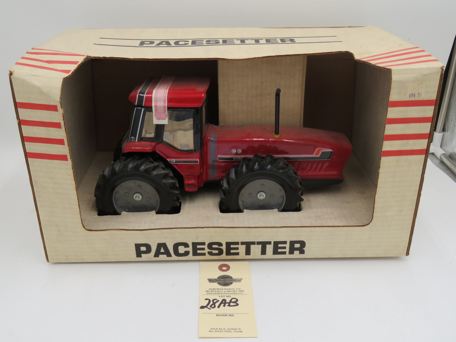 PaceSetter International 4WD 2+2 Vodka Decanter NIB 1/16th Scale - Image 1